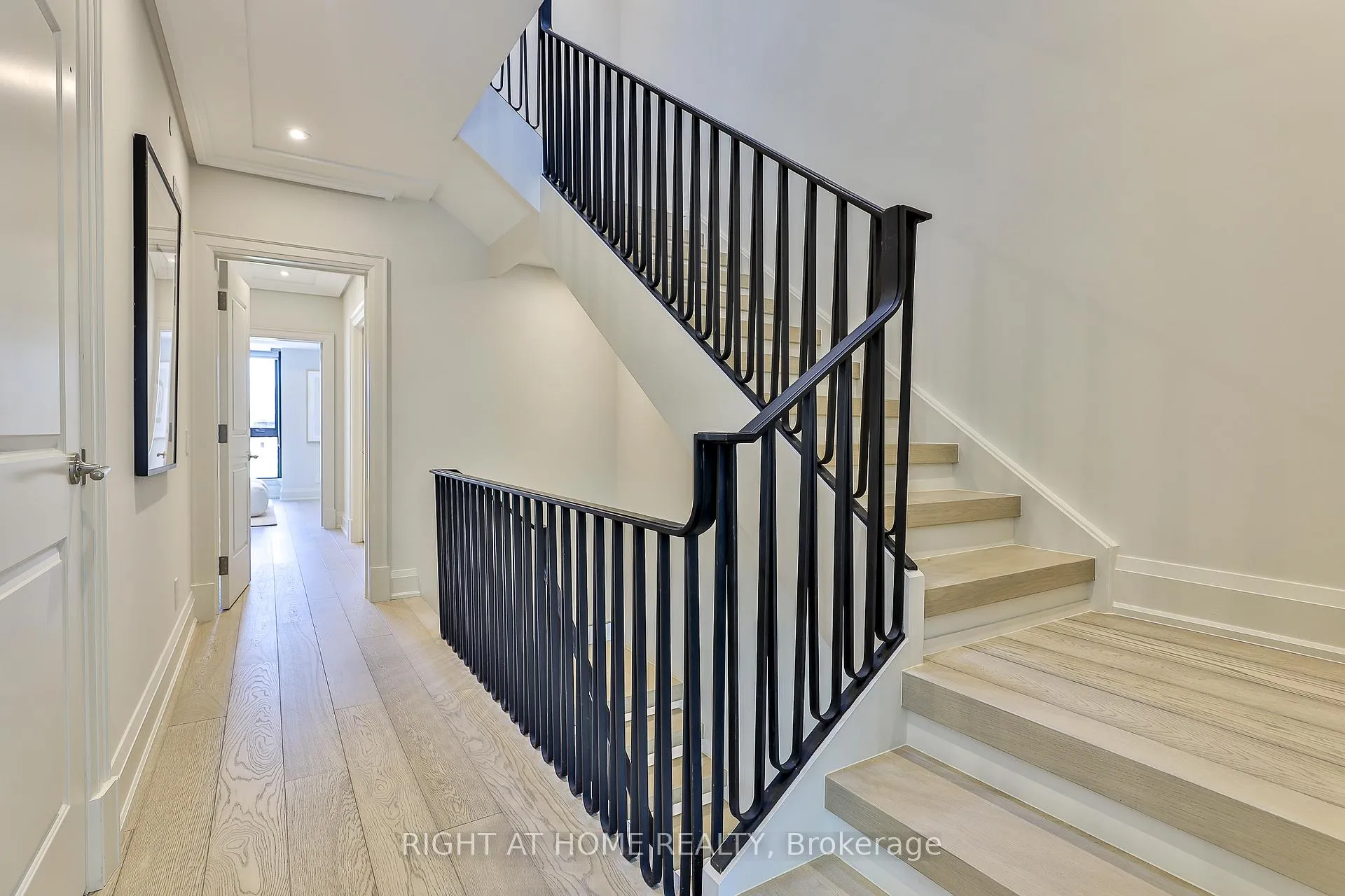 Photo 24 of 363 Avenue Road, Toronto, Yonge-St. Clair — HOMEH