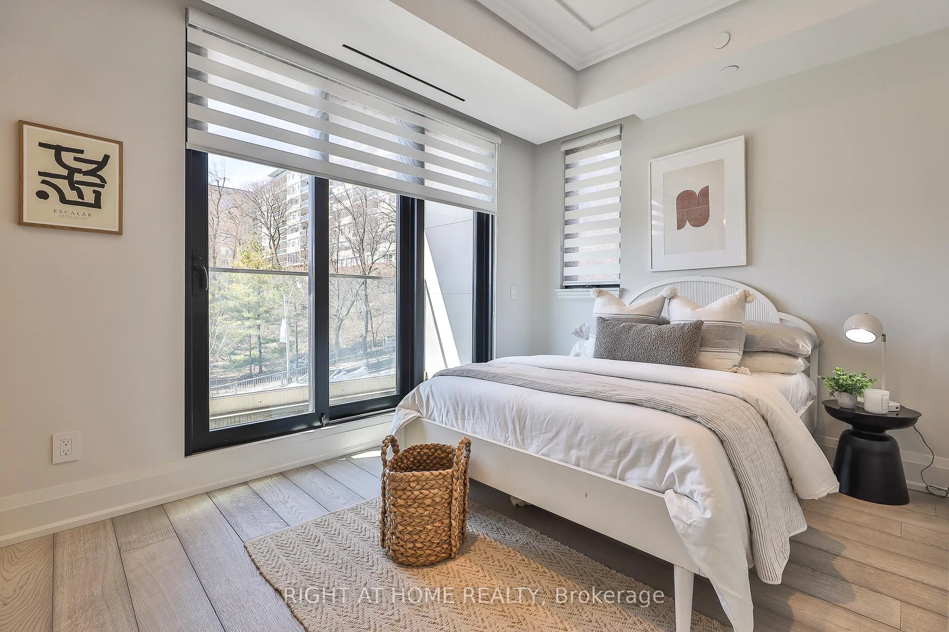 Photo 25 of 363 Avenue Road, Toronto, Yonge-St. Clair — HOMEH