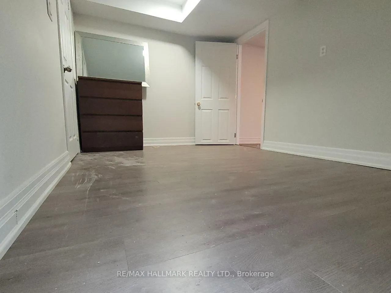 Photo 10 of Unit Lower, 59 Golf Links Drive, Aurora, Aurora Highlands — HOMEH