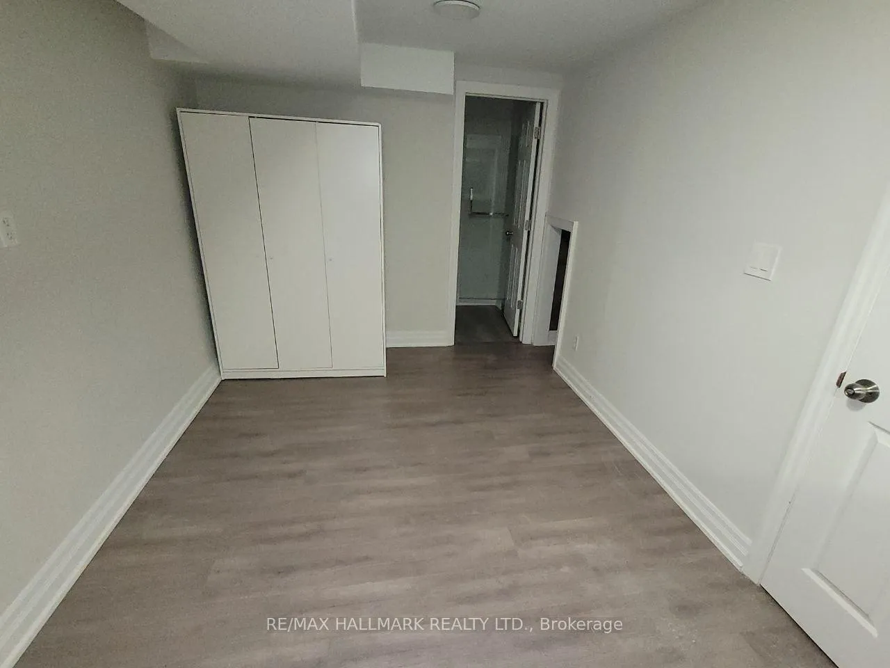 Photo 11 of Unit Lower, 59 Golf Links Drive, Aurora, Aurora Highlands — HOMEH