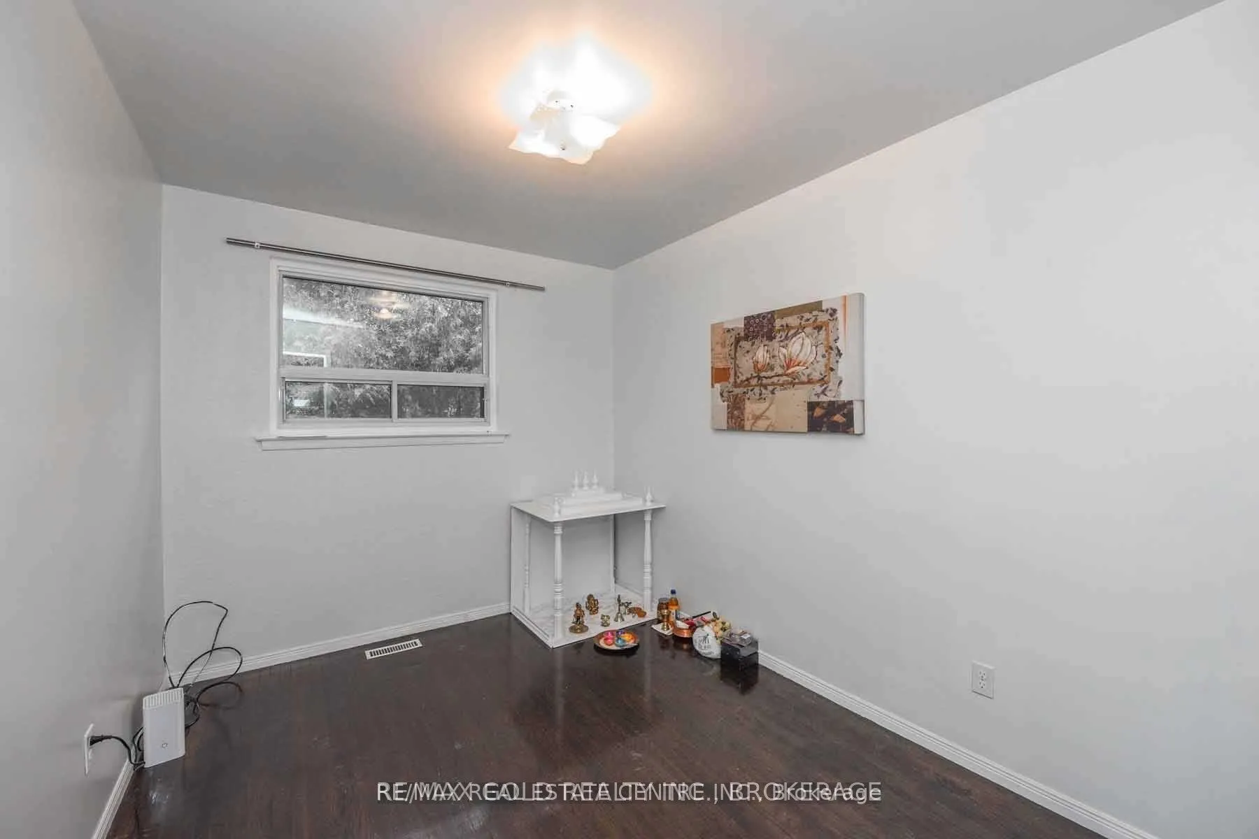 Photo 23 of 27 Drury (Upper) Crescent, Brampton, Southgate — HOMEH