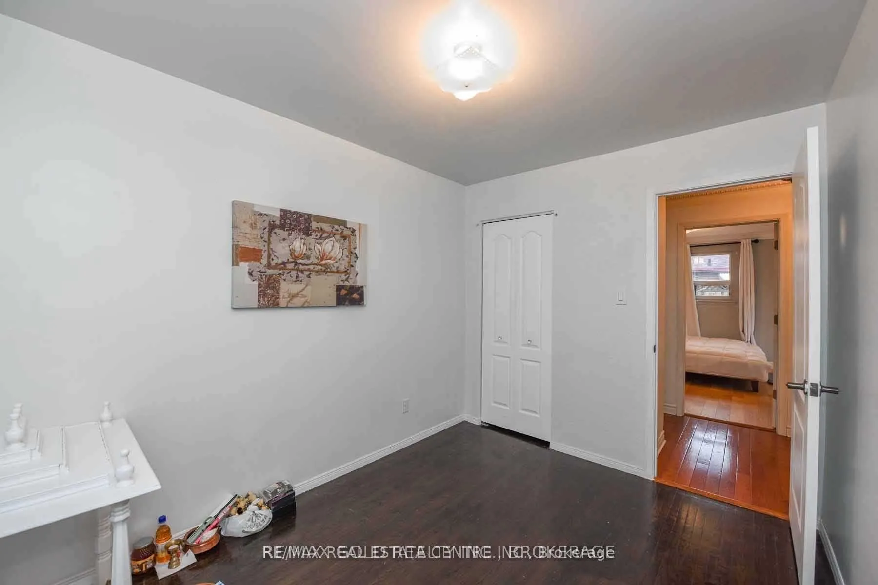 Photo 24 of 27 Drury (Upper) Crescent, Brampton, Southgate — HOMEH