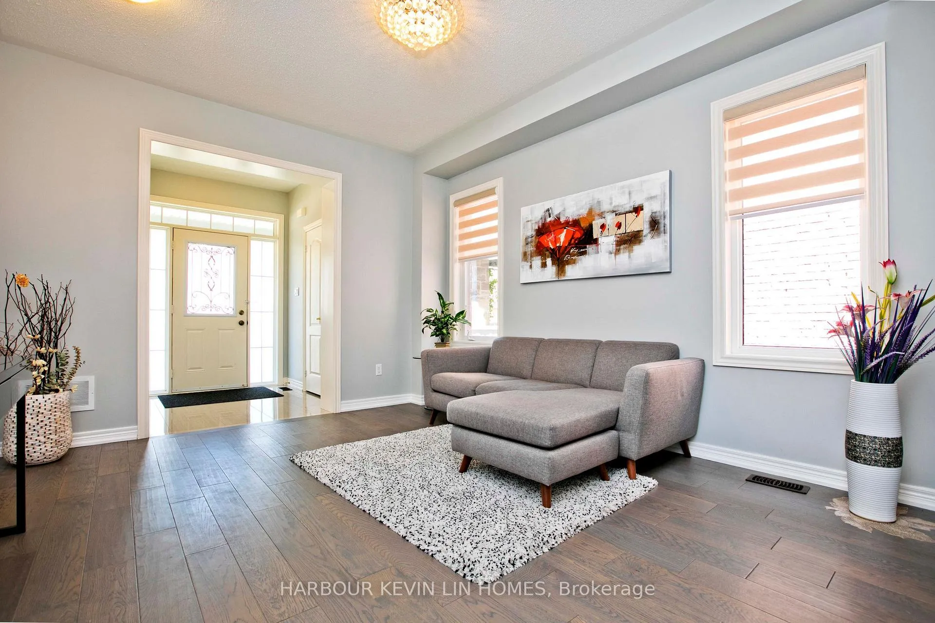 Photo 4 of 75 Busch Avenue, Markham, Berczy — HOMEH