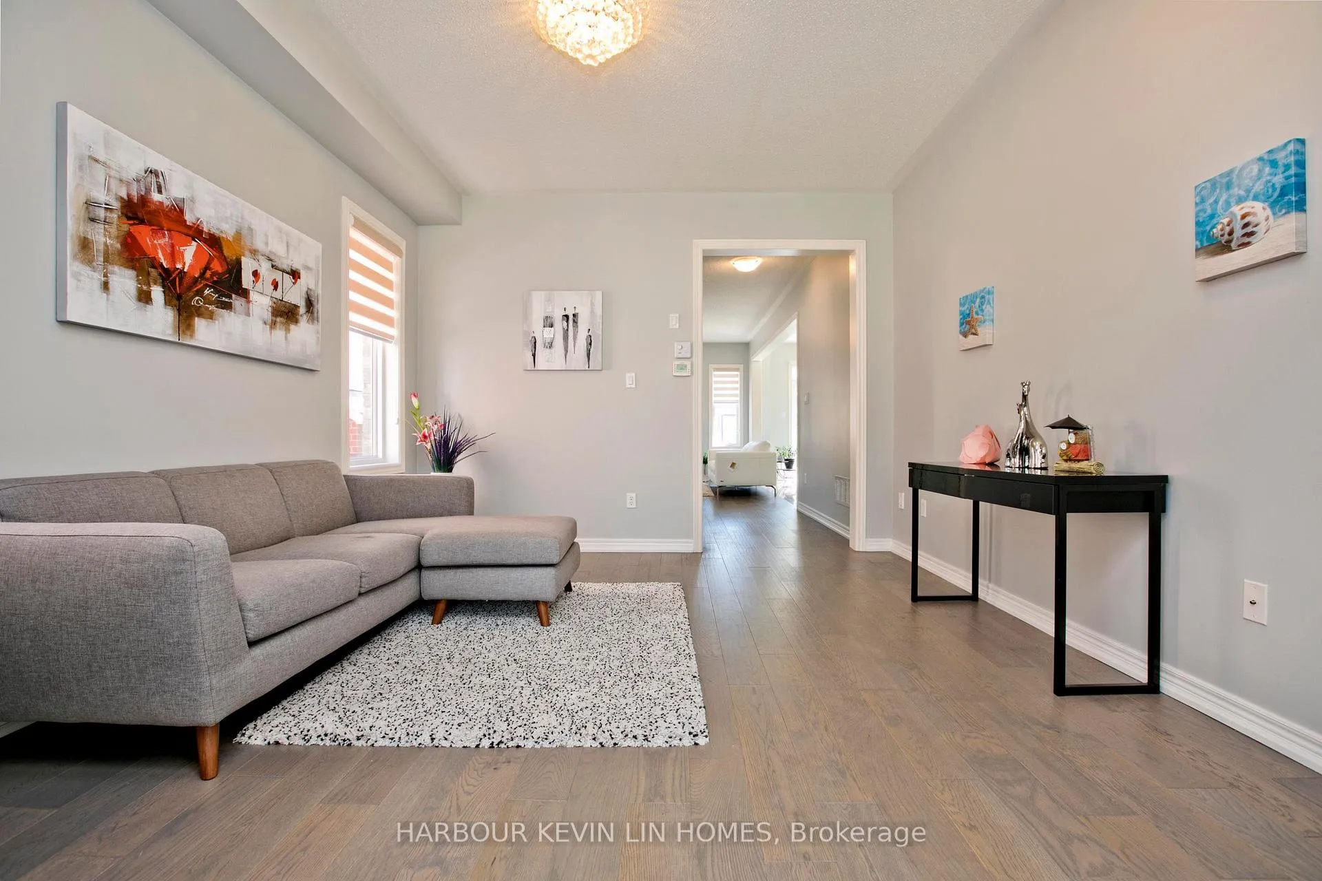 Photo 5 of 75 Busch Avenue, Markham, Berczy — HOMEH