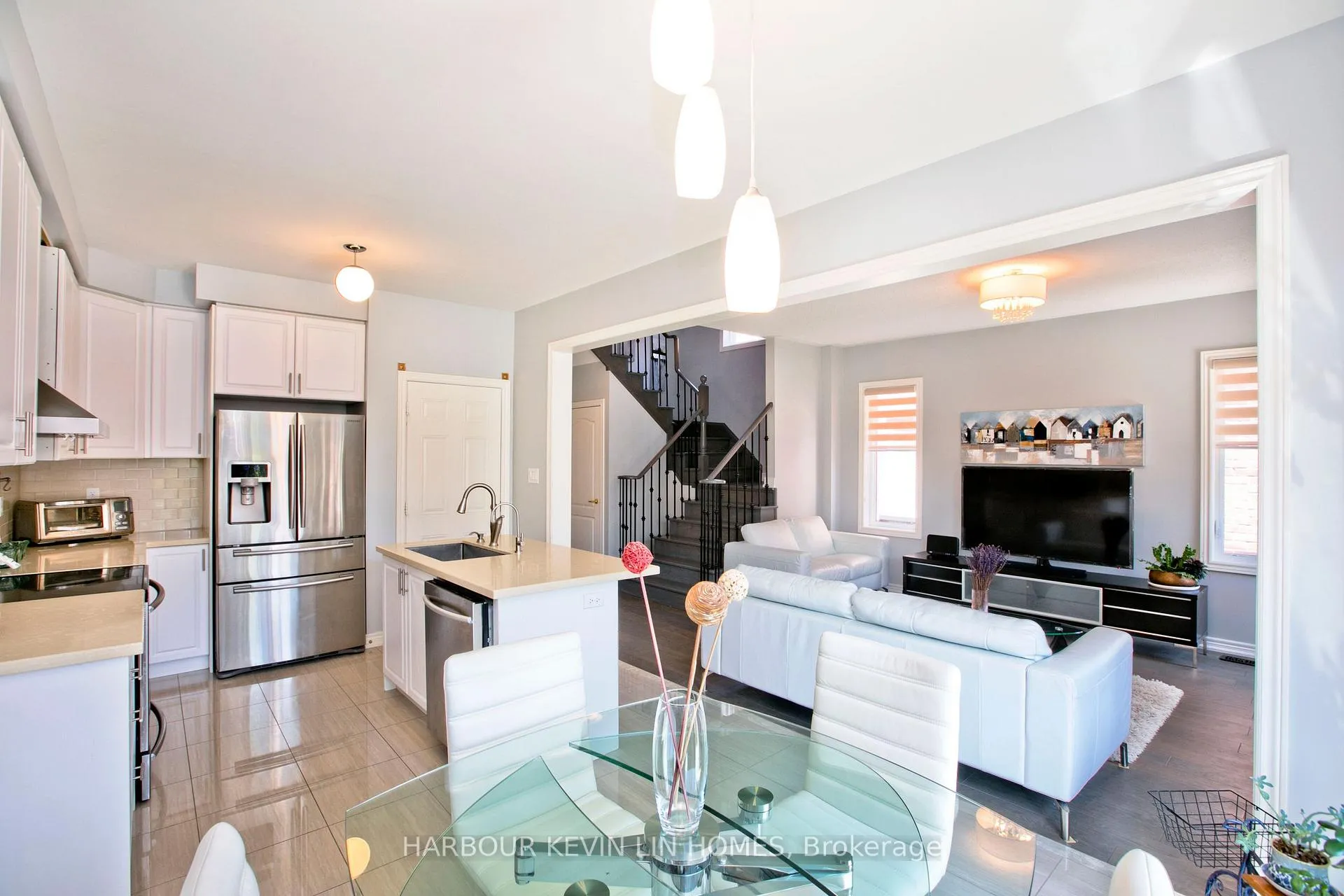 Photo 13 of 75 Busch Avenue, Markham, Berczy — HOMEH
