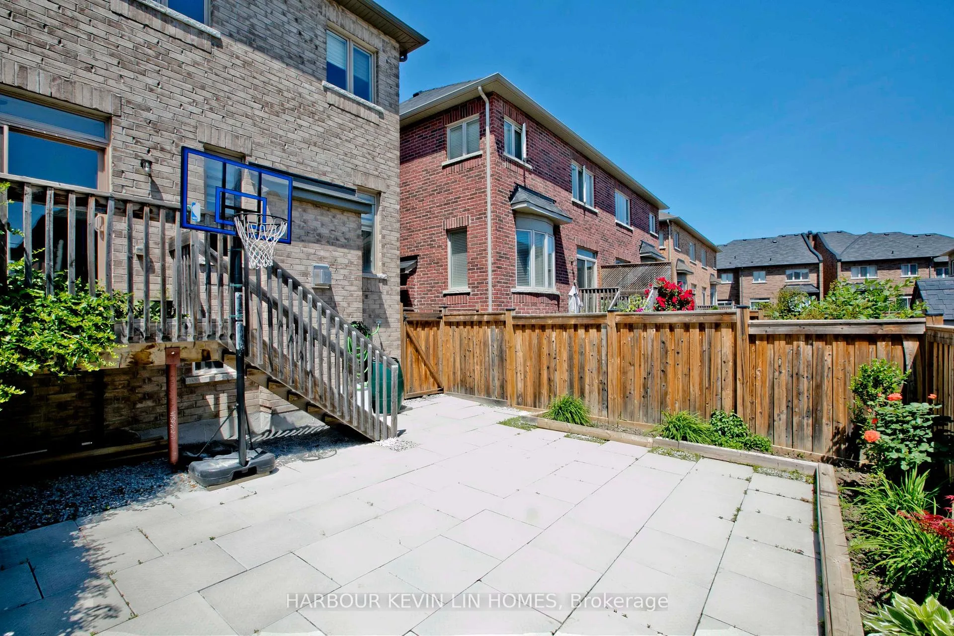 Photo 31 of 75 Busch Avenue, Markham, Berczy — HOMEH
