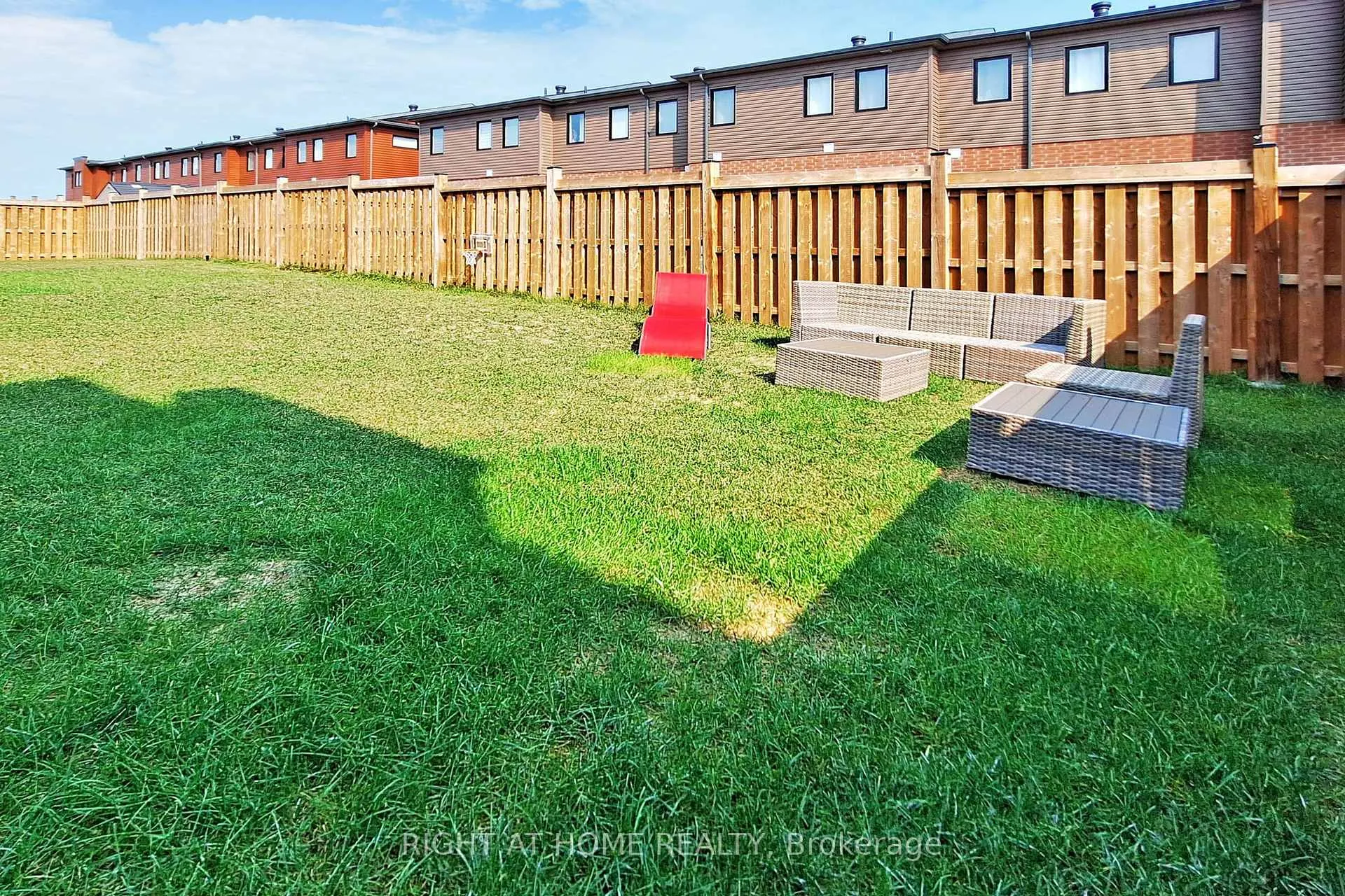 Photo 22 of 96 Fairlane Avenue, Barrie, Painswick South — HOMEH