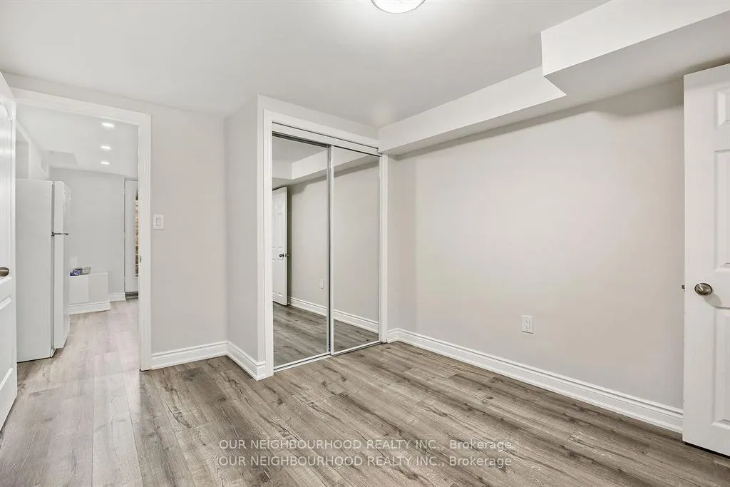 Photo 3 of Unit Bsmt1, 206 Sunny Meadow Boulevard, Brampton, Sandringham-Wellington — HOMEH