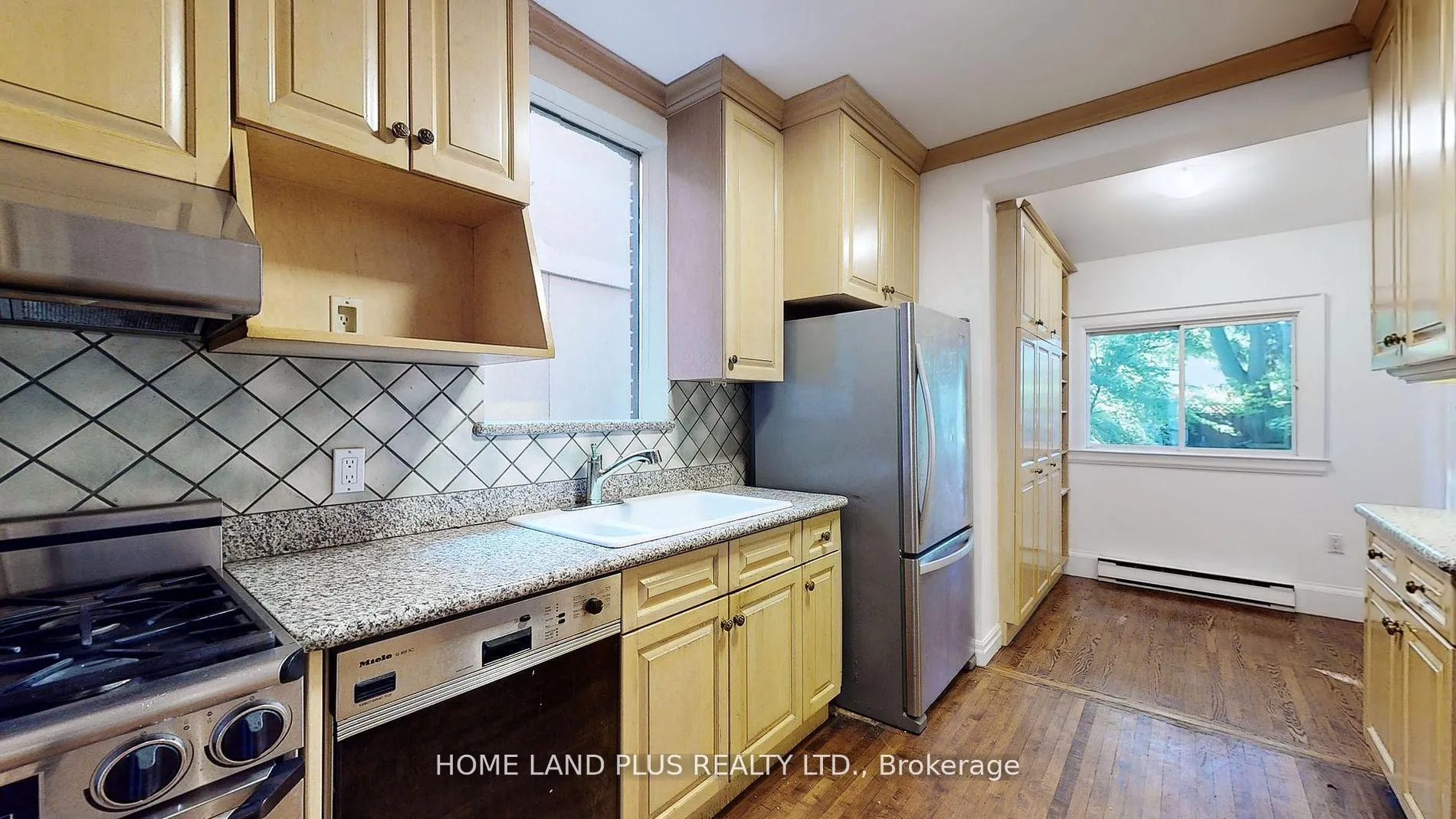 Photo 11 of 165 Glenforest Road, Toronto, Lawrence Park North — HOMEH