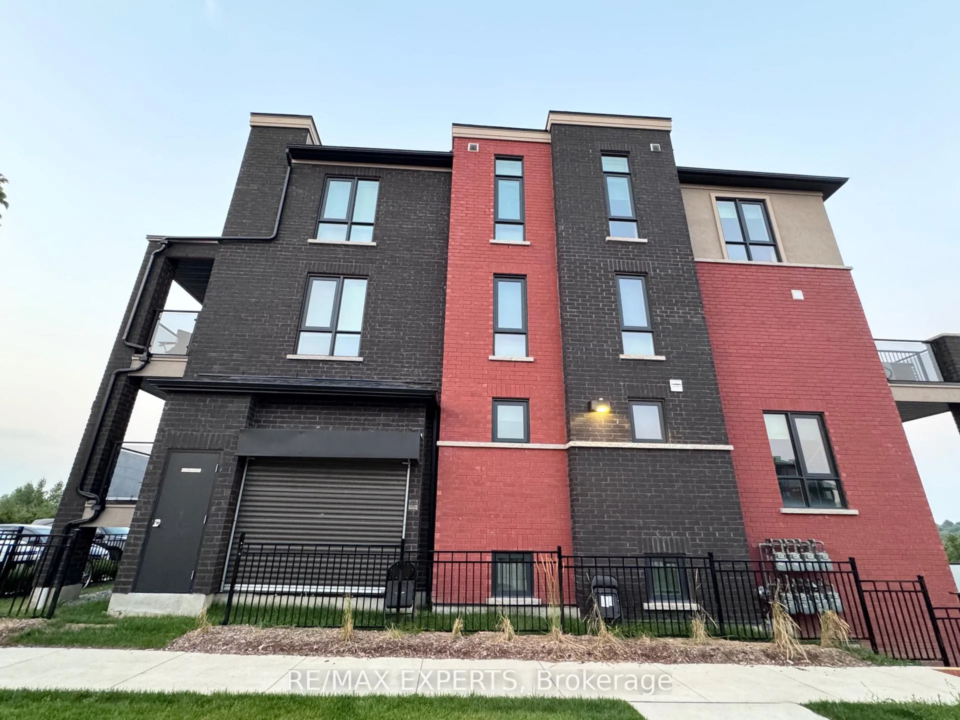 Photo 4 of Unit 2, 155 Veterans Drive, Brampton, Northwest Brampton — HOMEH