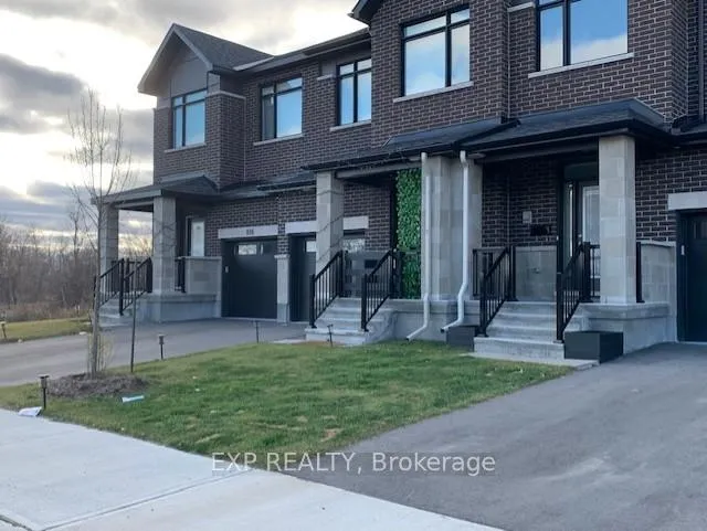 Photo 2 of 814 Mochi Circle, Ottawa, Barrhaven - Heritage Park — HOMEH