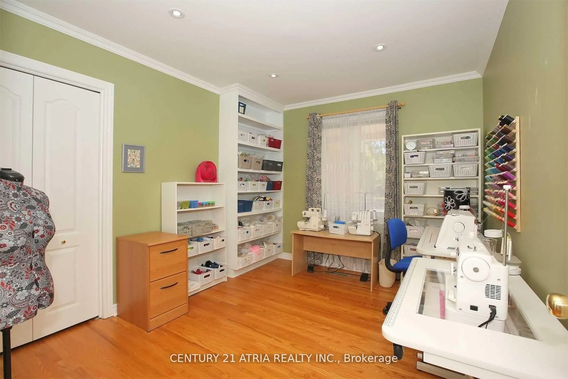 Photo 13 of 16 Brightbay Crescent, Markham, Grandview — HOMEH