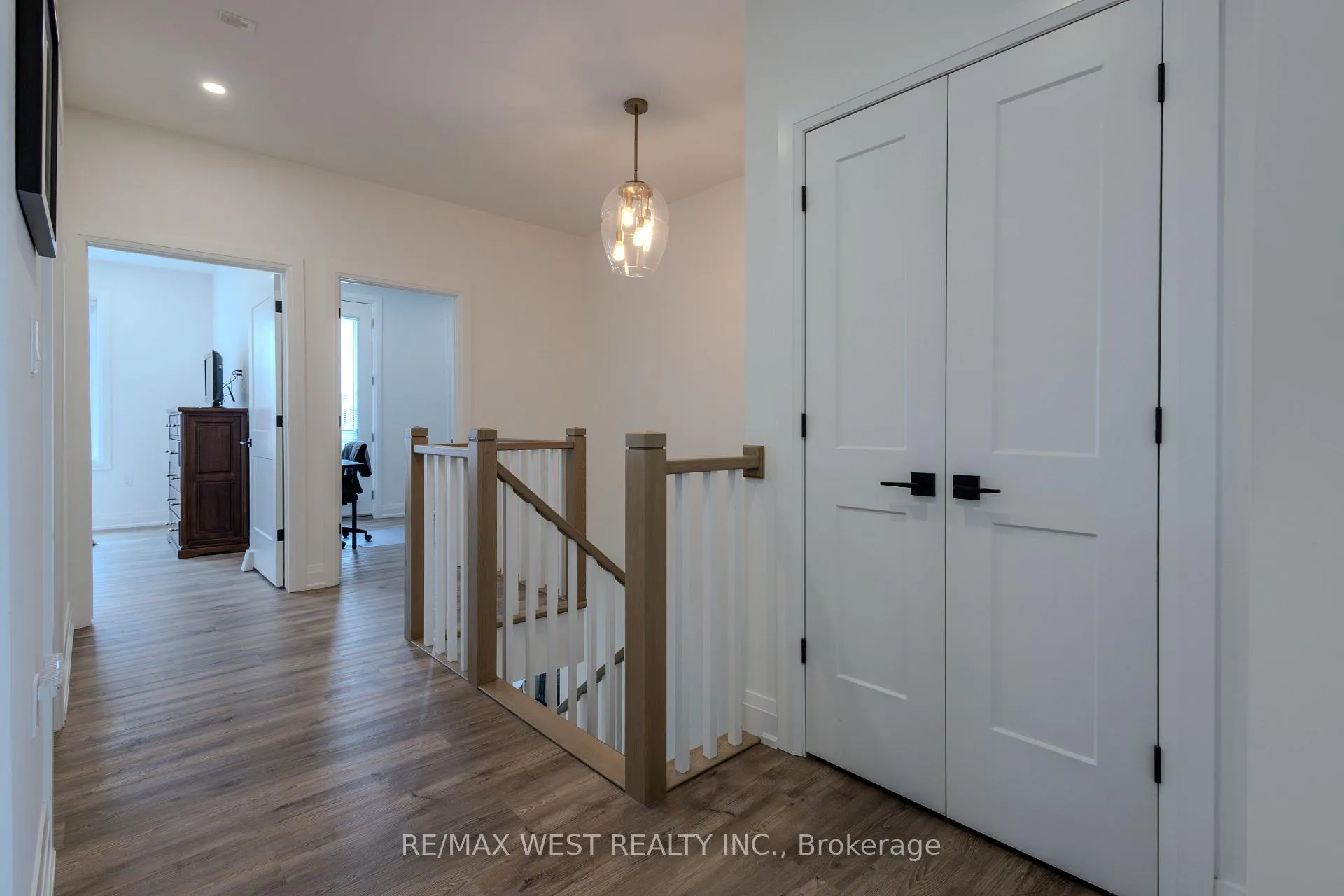 Photo 24 of Unit 9, 1465 Station Street, Pelham, Fonthill — HOMEH