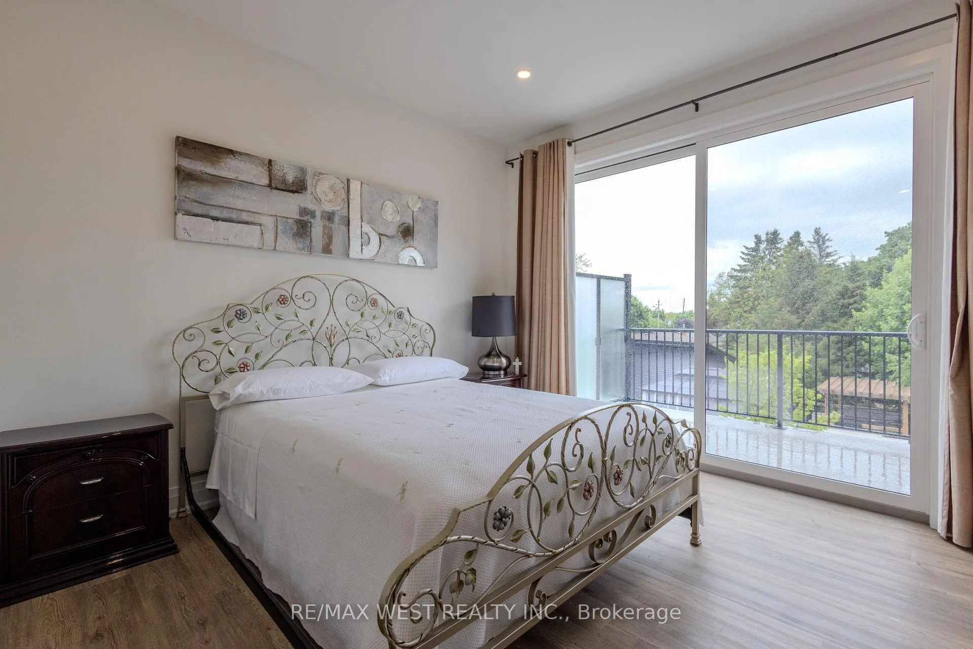 Photo 26 of Unit 9, 1465 Station Street, Pelham, Fonthill — HOMEH