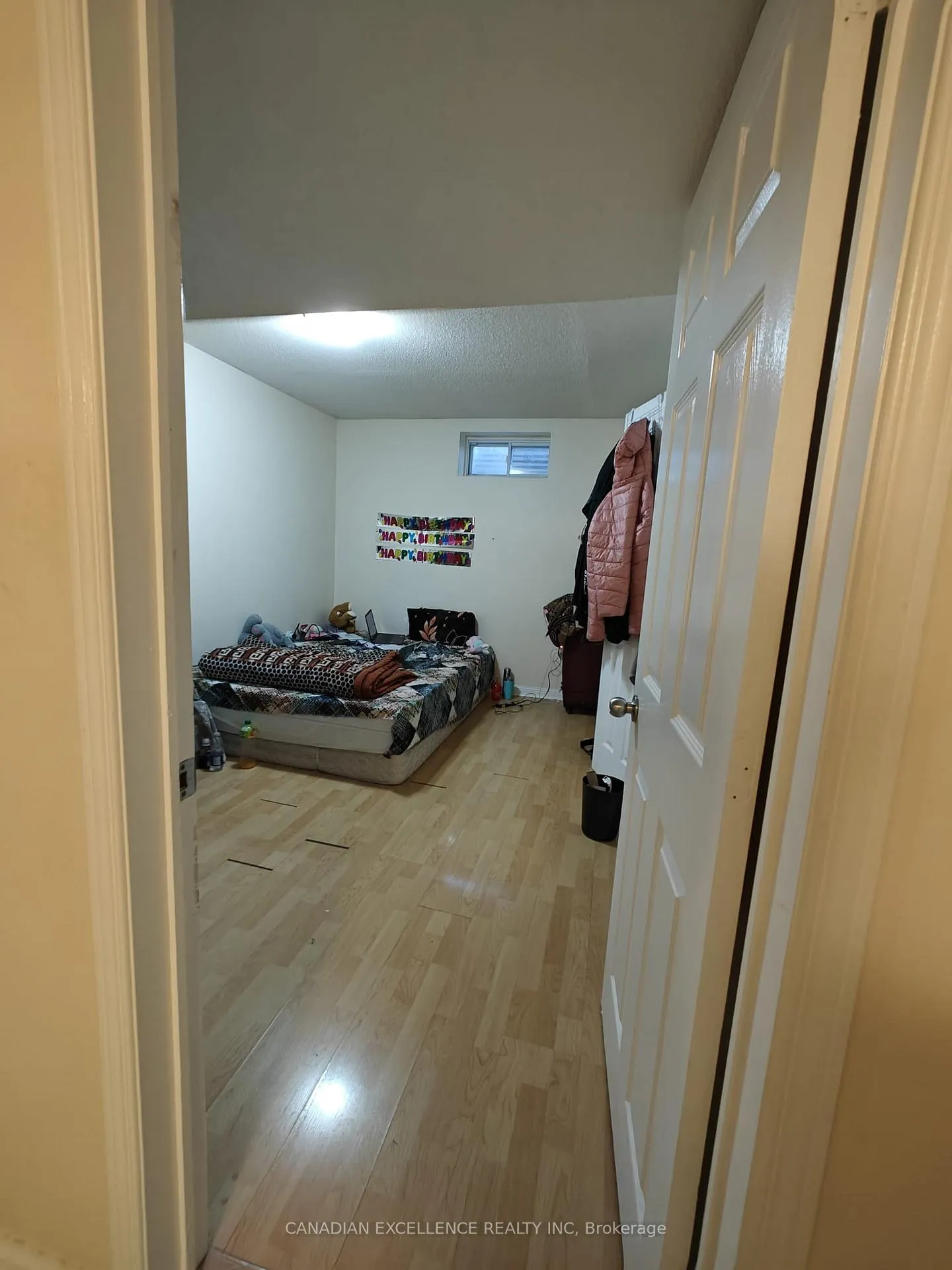 Photo 10 of 480 Fernforest Drive, Brampton, Sandringham-Wellington — HOMEH