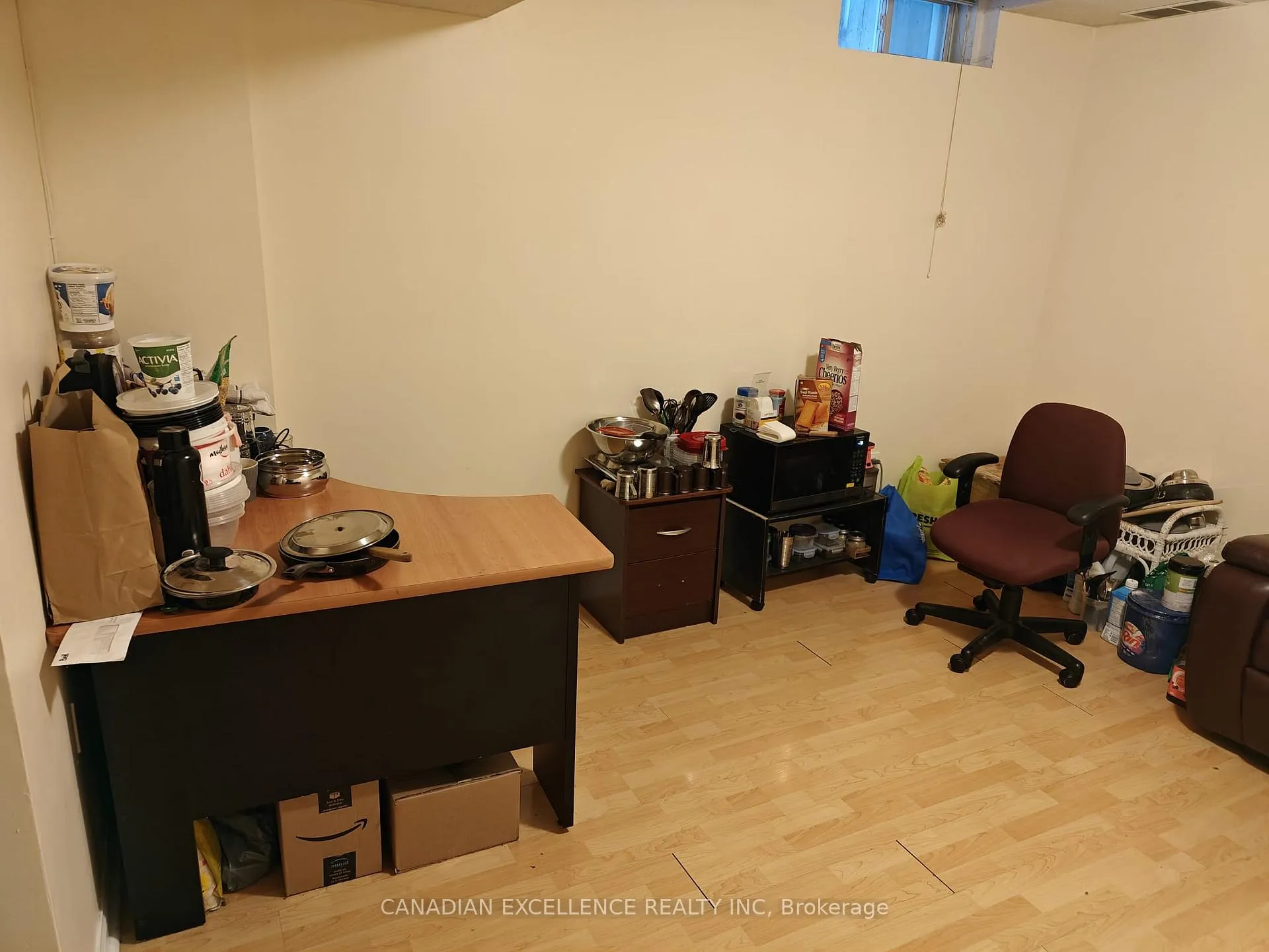Photo 11 of 480 Fernforest Drive, Brampton, Sandringham-Wellington — HOMEH