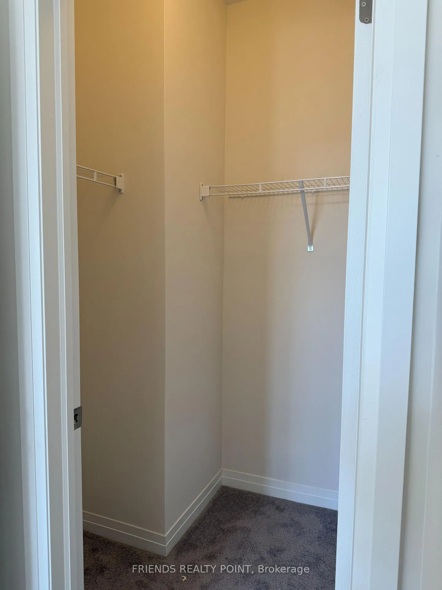 Photo 14 of 27 Bonnington Drive, Brampton, Northwest Brampton — HOMEH