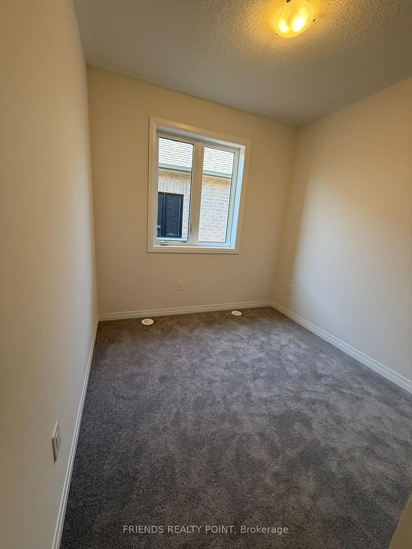 Photo 16 of 27 Bonnington Drive, Brampton, Northwest Brampton — HOMEH