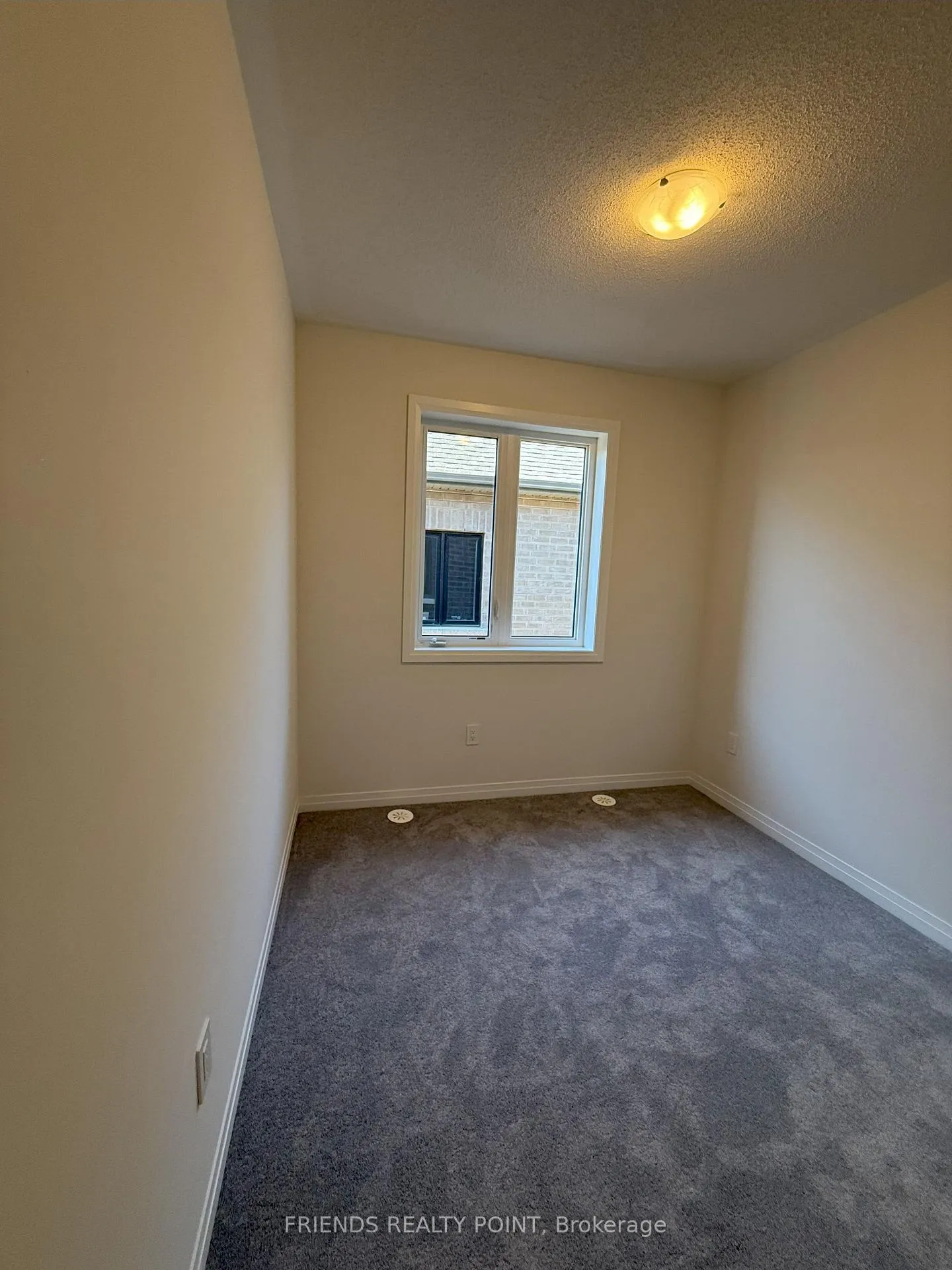 Photo 31 of 27 Bonnington Drive, Brampton, Northwest Brampton — HOMEH