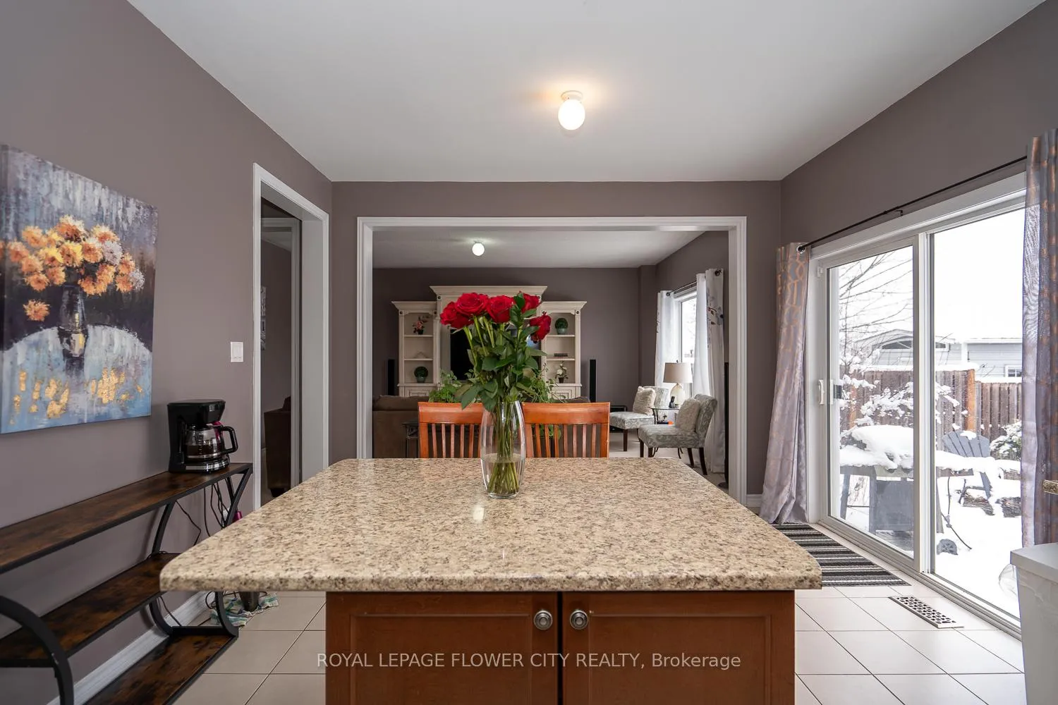 Photo 15 of 896 O'Reilly Crescent, Shelburne — HOMEH