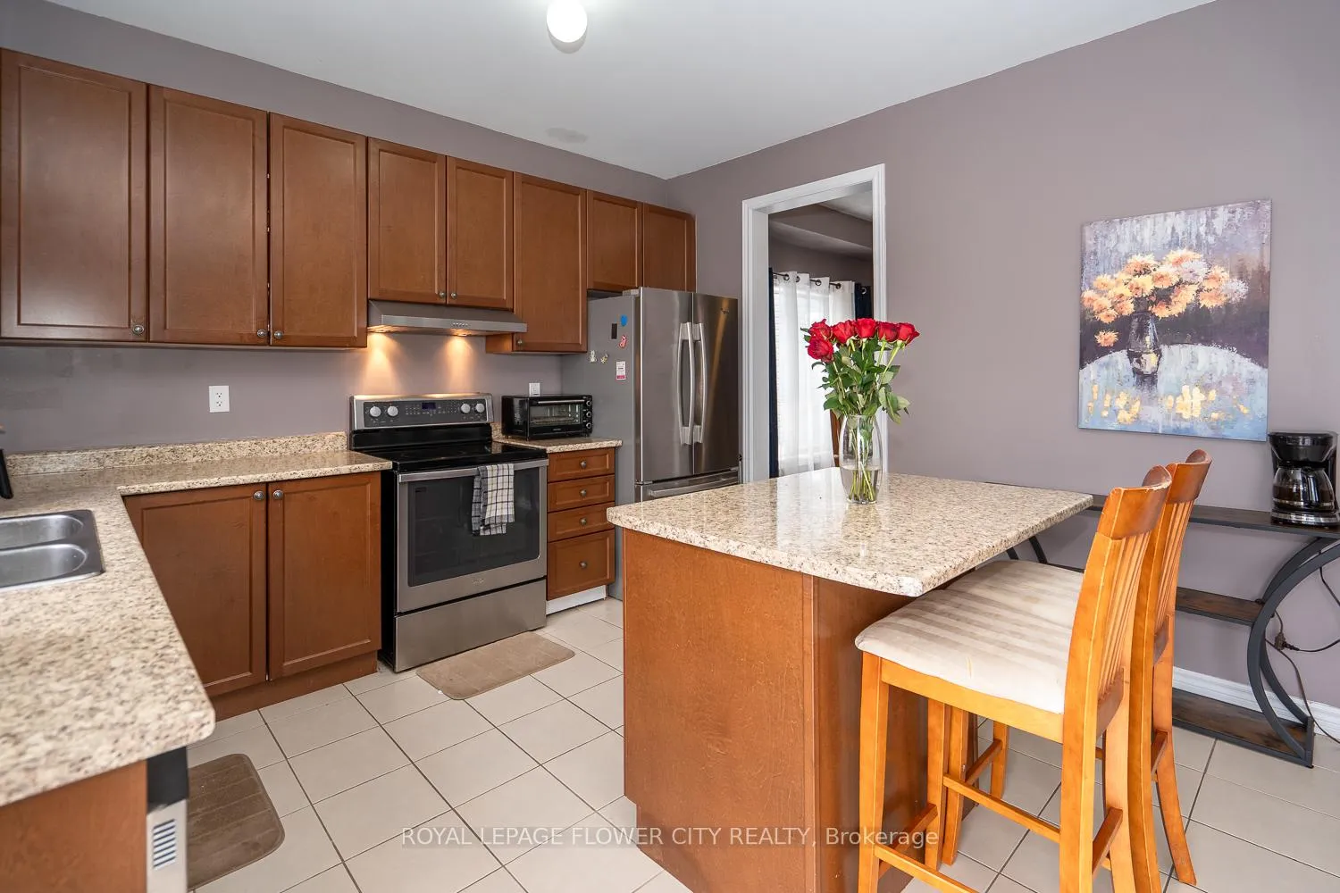 Photo 16 of 896 O'Reilly Crescent, Shelburne — HOMEH