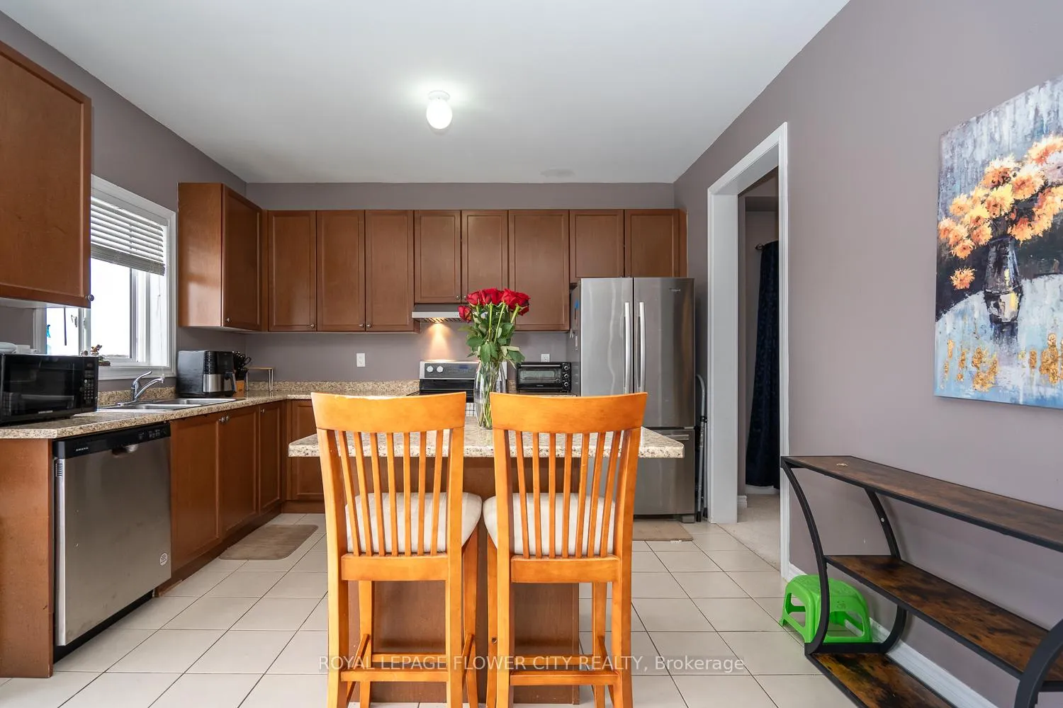 Photo 18 of 896 O'Reilly Crescent, Shelburne — HOMEH