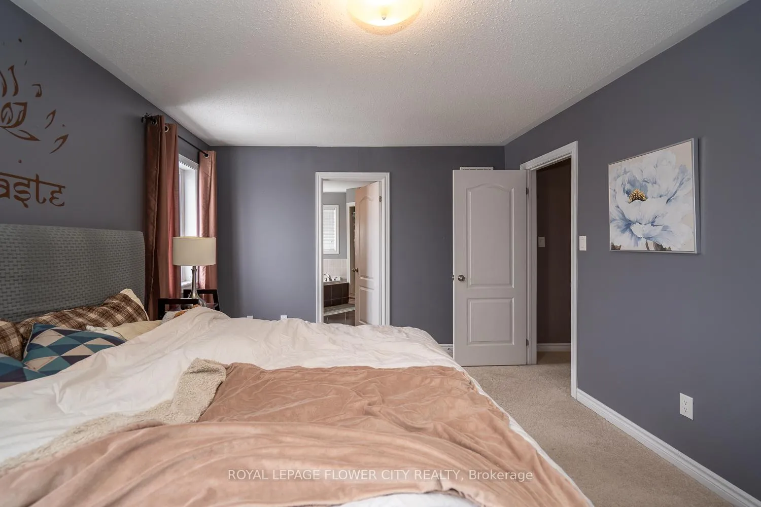Photo 30 of 896 O'Reilly Crescent, Shelburne — HOMEH
