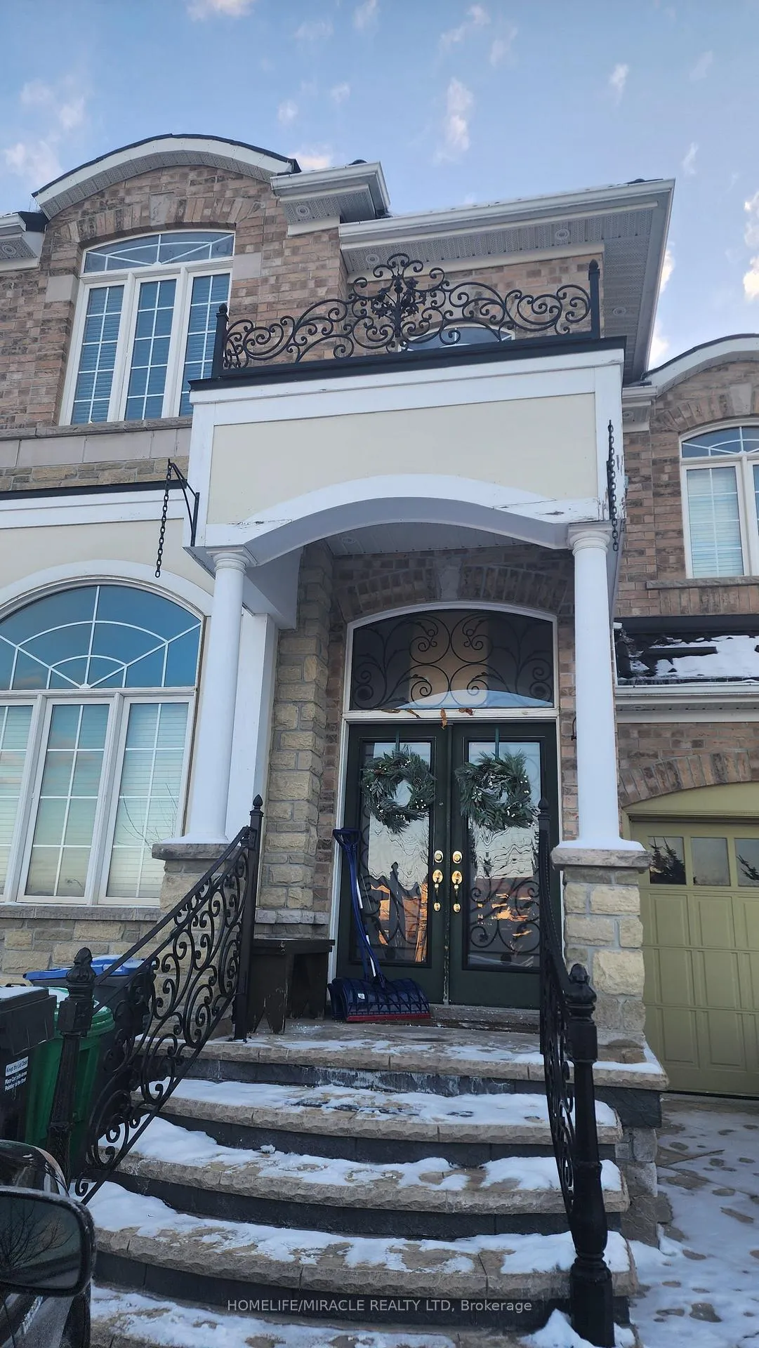 Photo 1 of 6 Alicewood Grove, Brampton, Sandringham-Wellington — HOMEH