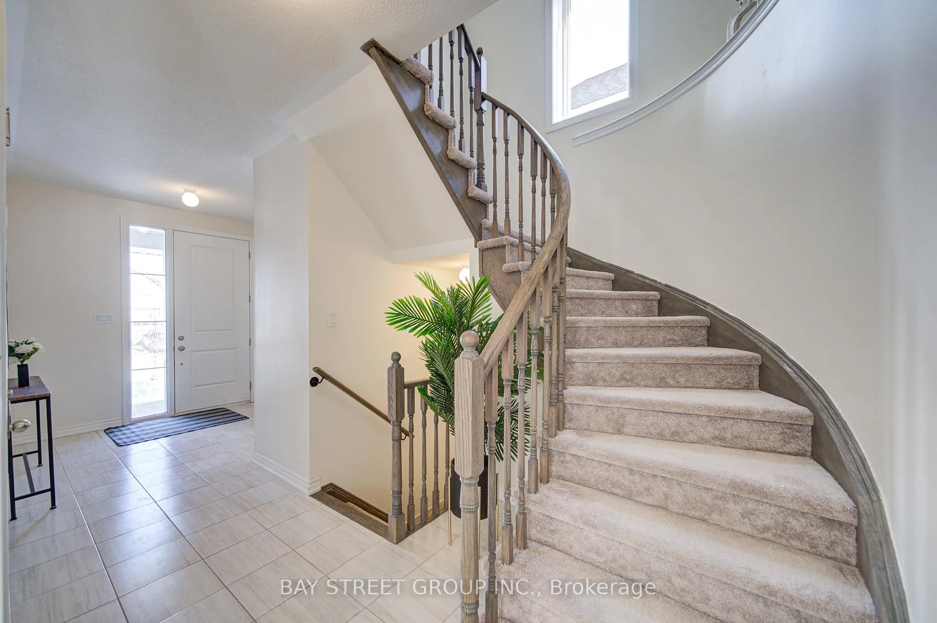 Photo 7 of 72 Forestlane Way, Scugog, Port Perry — HOMEH