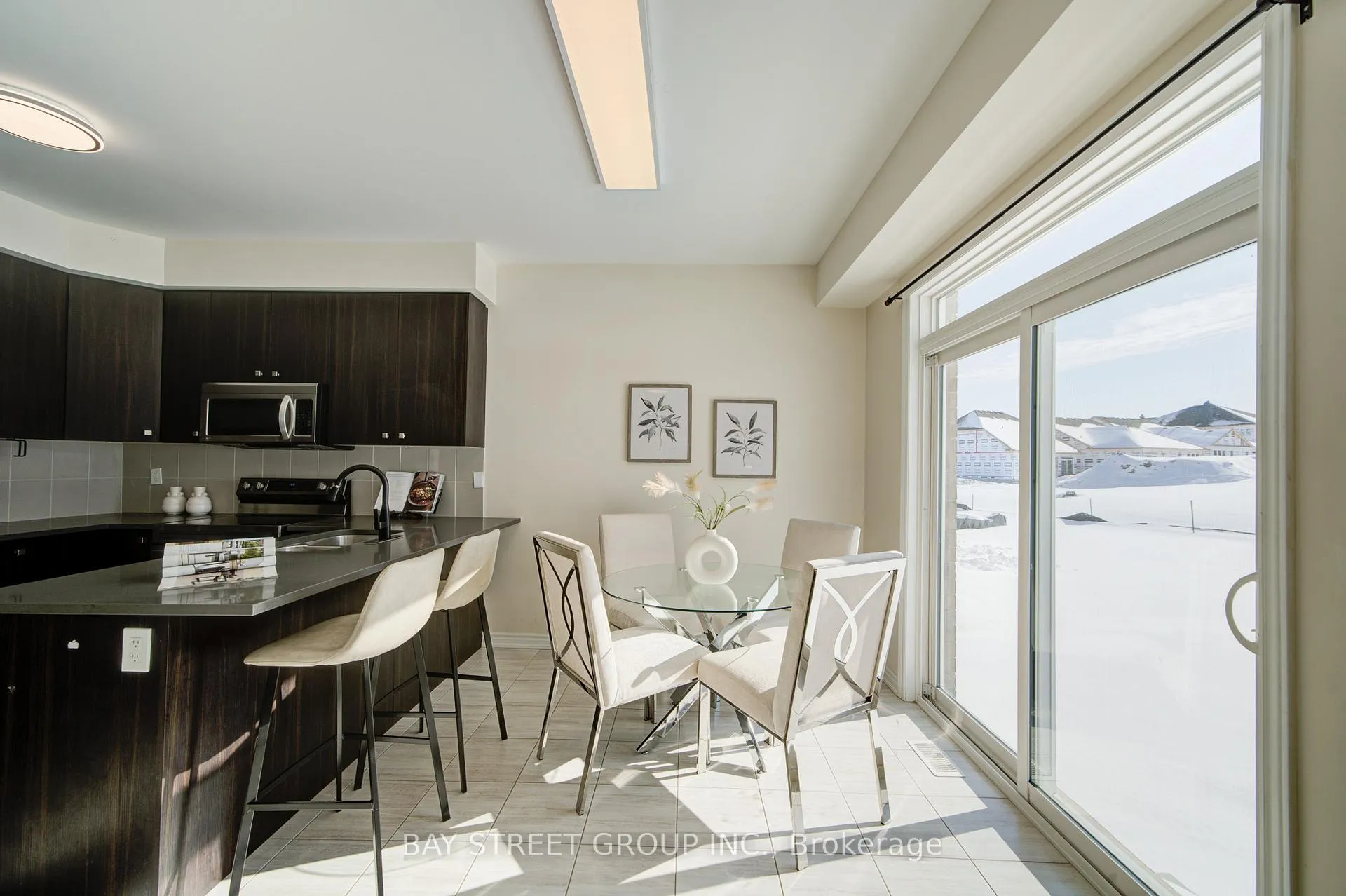 Photo 15 of 72 Forestlane Way, Scugog, Port Perry — HOMEH