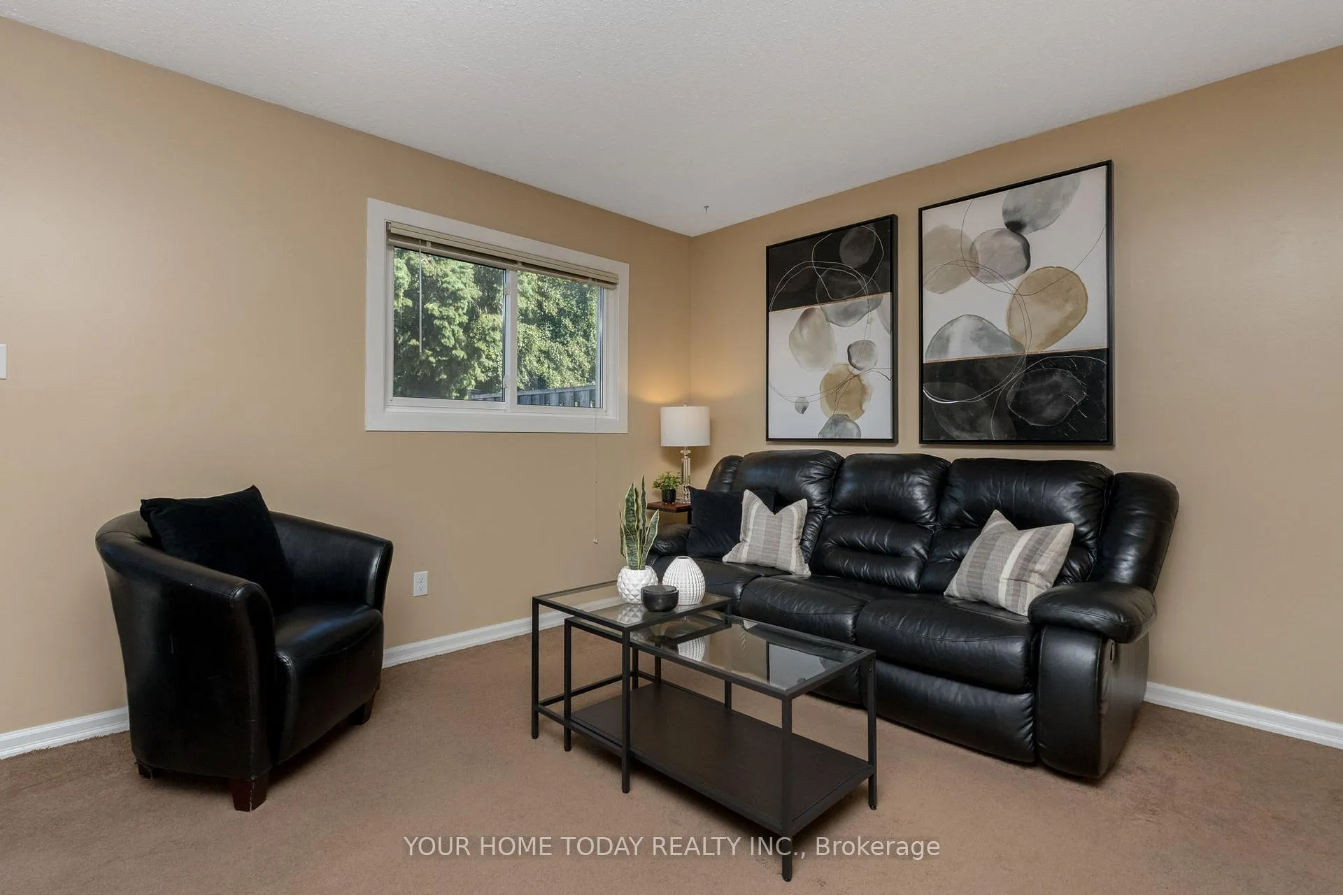 Photo 7 of 109 Kingham Road, Halton Hills, Acton — HOMEH