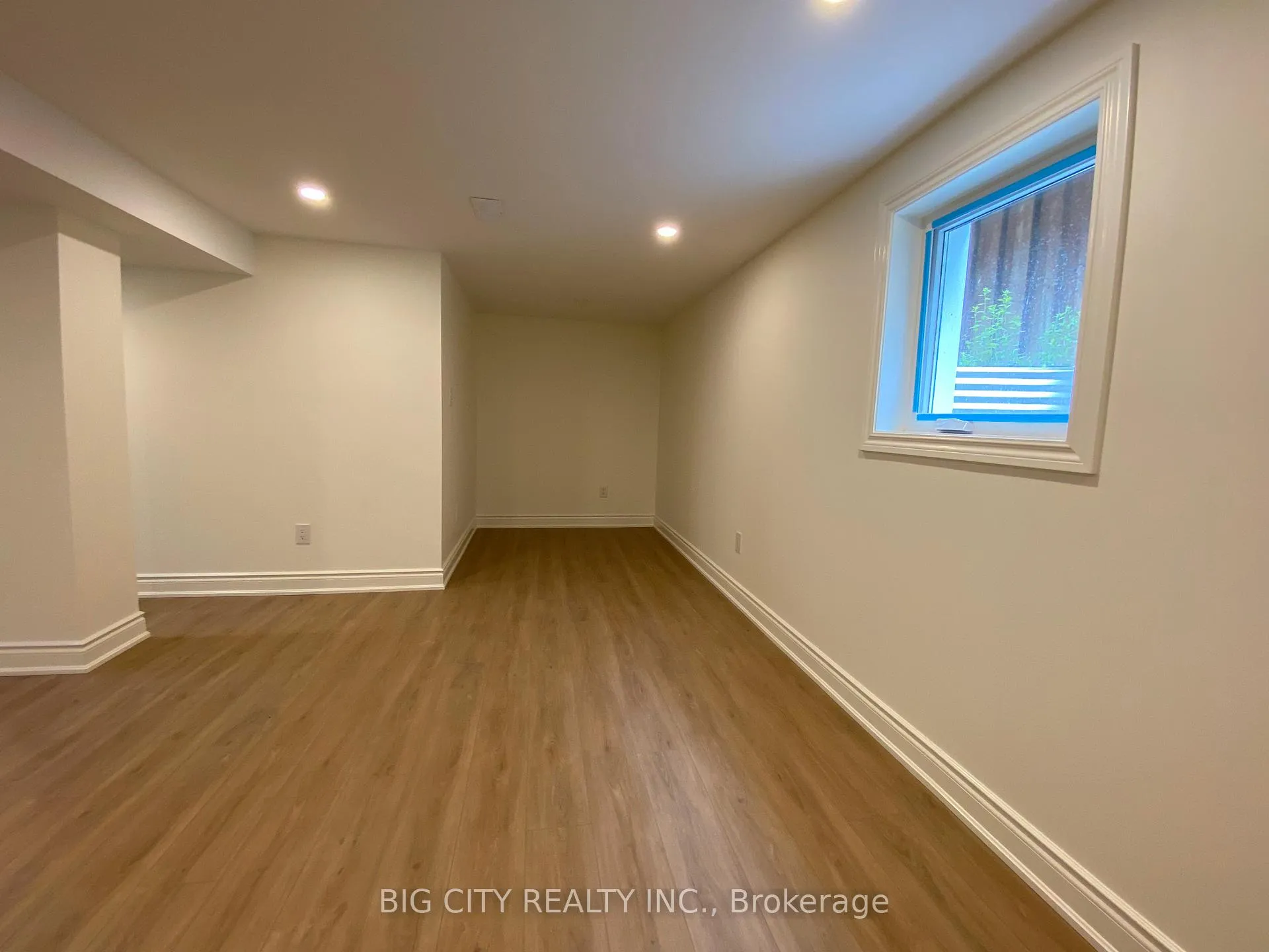 Photo 2 of Unit Lower, 319 East 31St Street, Hamilton, Macassa — HOMEH