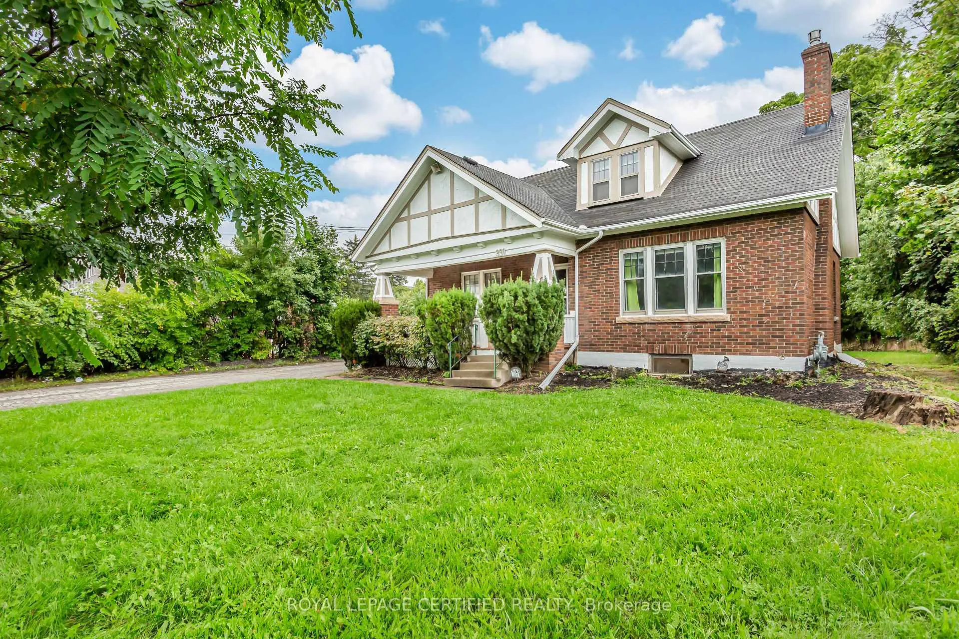 Photo 2 of 391 Dundas Street E, Hamilton, Waterdown — HOMEH