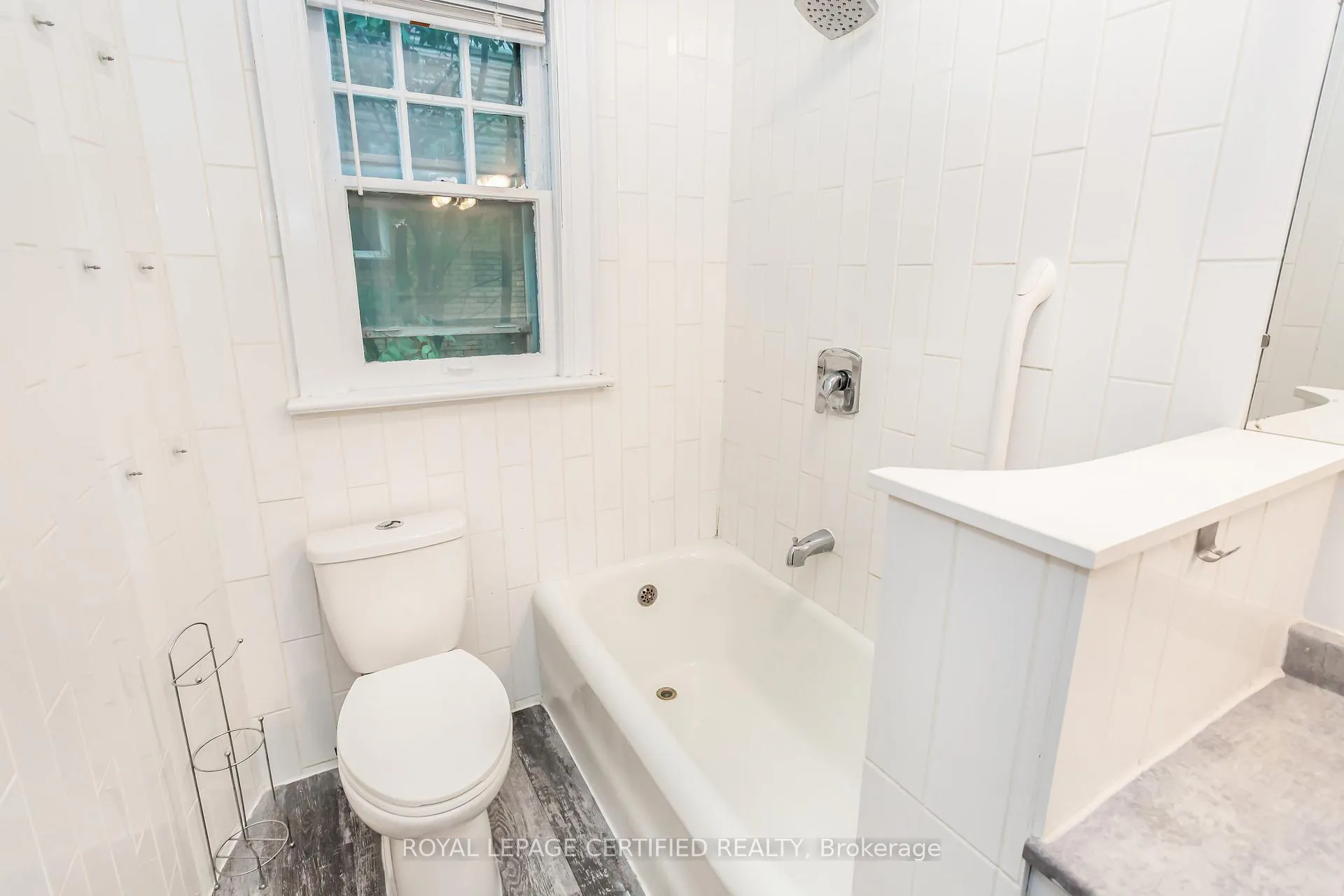 Photo 30 of 391 Dundas Street E, Hamilton, Waterdown — HOMEH