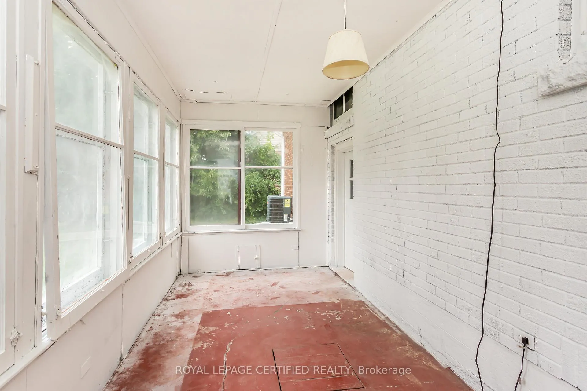 Photo 46 of 391 Dundas Street E, Hamilton, Waterdown — HOMEH