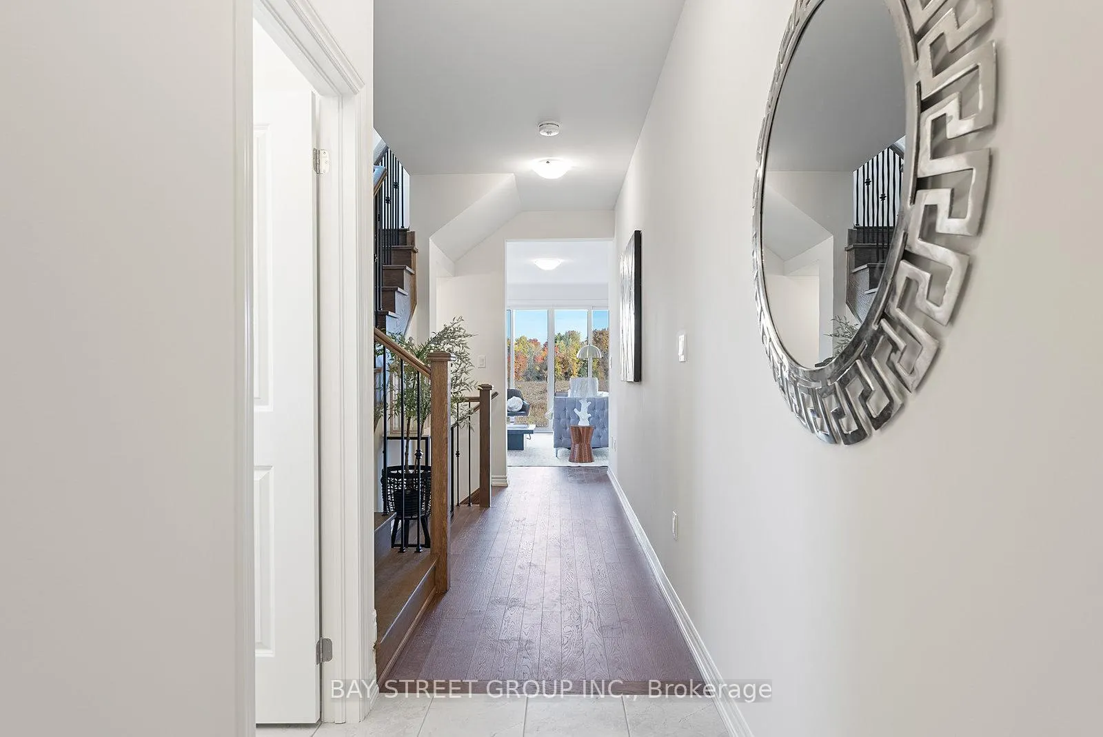 Photo 2 of 1056 Pisces Trail, Pickering, Rural Pickering — HOMEH