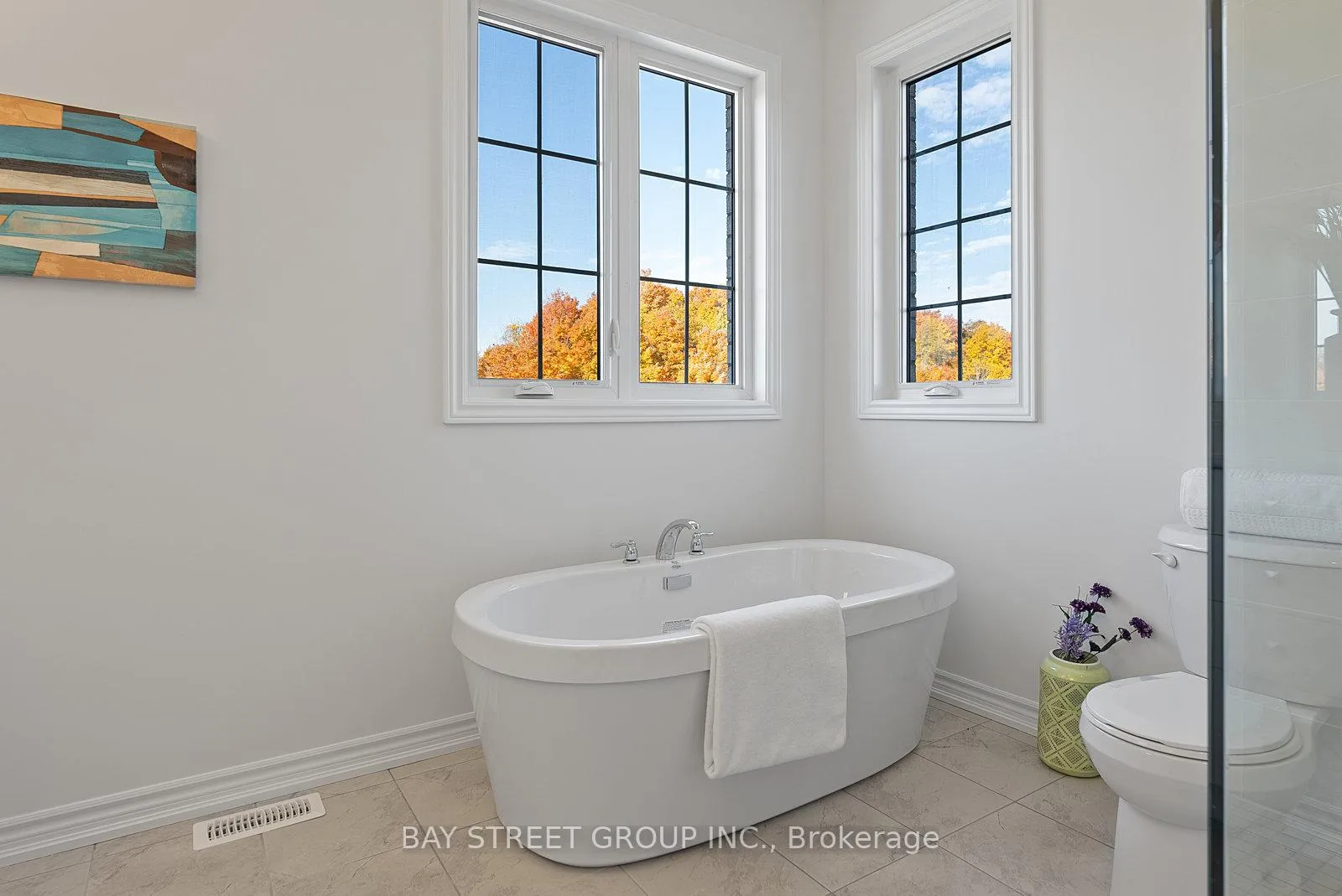 Photo 17 of 1056 Pisces Trail, Pickering, Rural Pickering — HOMEH