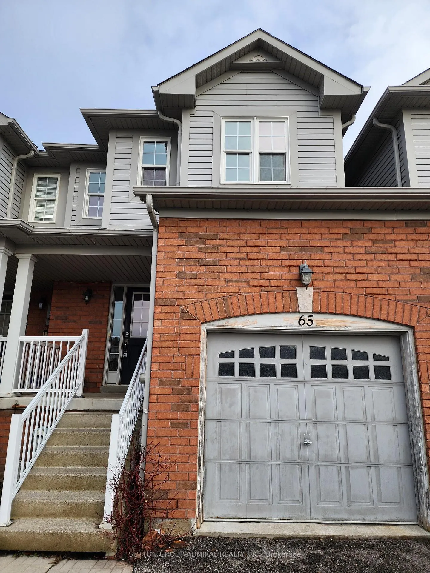 Photo 2 of 65 Commonwealth Road, Barrie, Innis-Shore — HOMEH