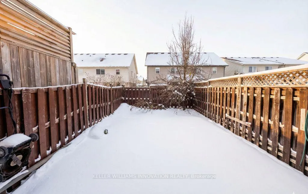 Photo 12 of 97 Max Becker Drive, Kitchener — HOMEH