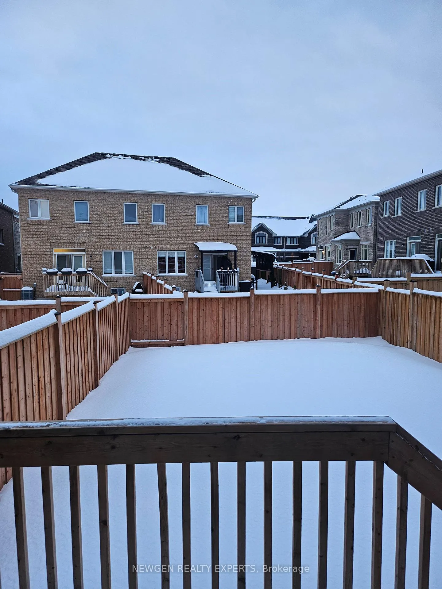 Photo 6 of 36 Ebenezer Drive, Hamilton, Waterdown — HOMEH