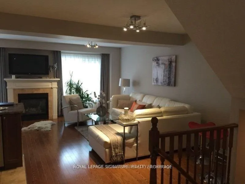 Photo 2 of 75 Trinity Church Road, Hamilton, Rural Glanbrook — HOMEH