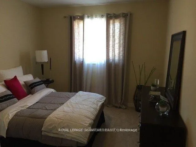 Photo 10 of 75 Trinity Church Road, Hamilton, Rural Glanbrook — HOMEH