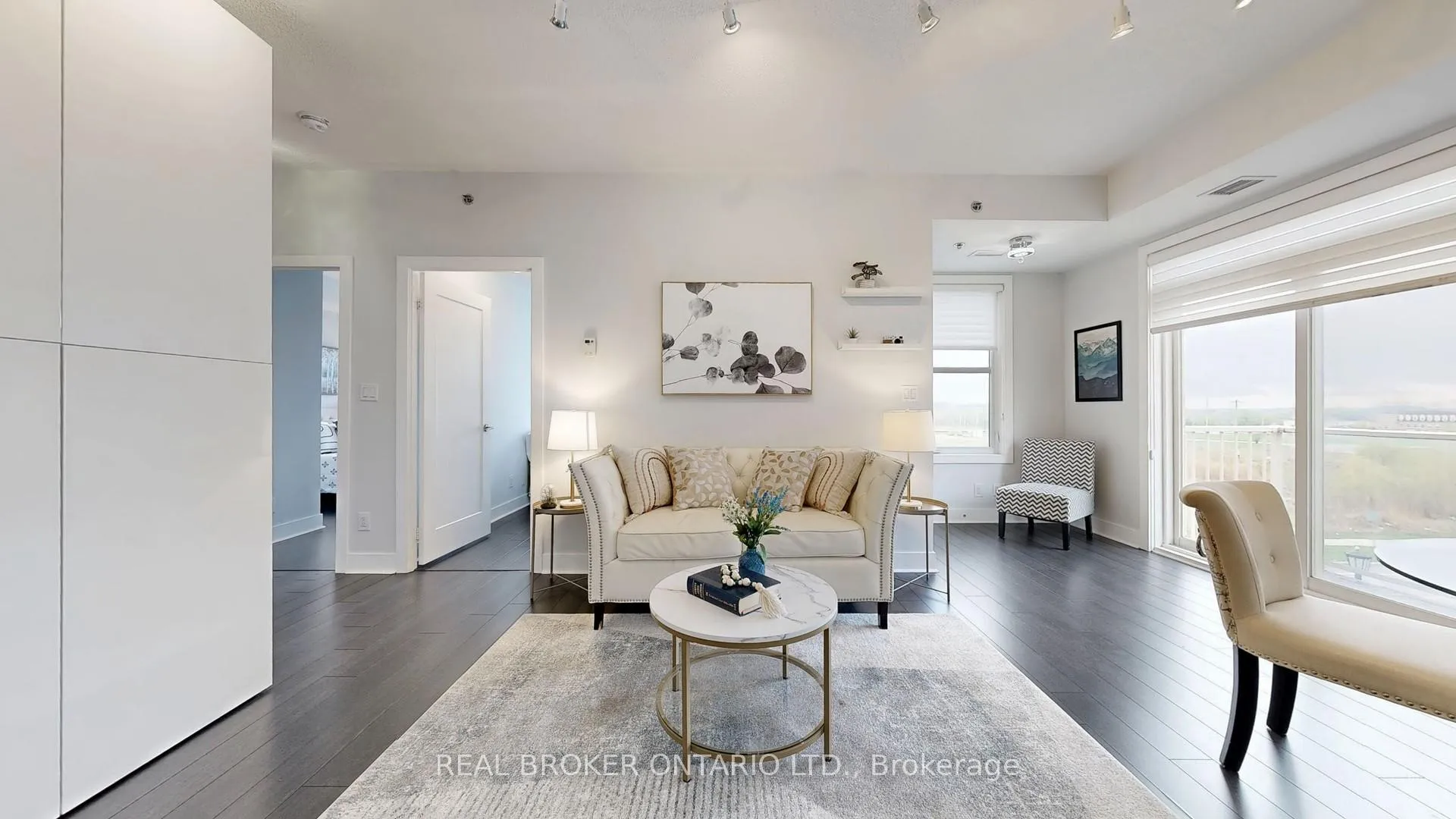 Photo 6 of Unit 347, 28 Prince Regent Street, Markham, Cathedraltown — HOMEH
