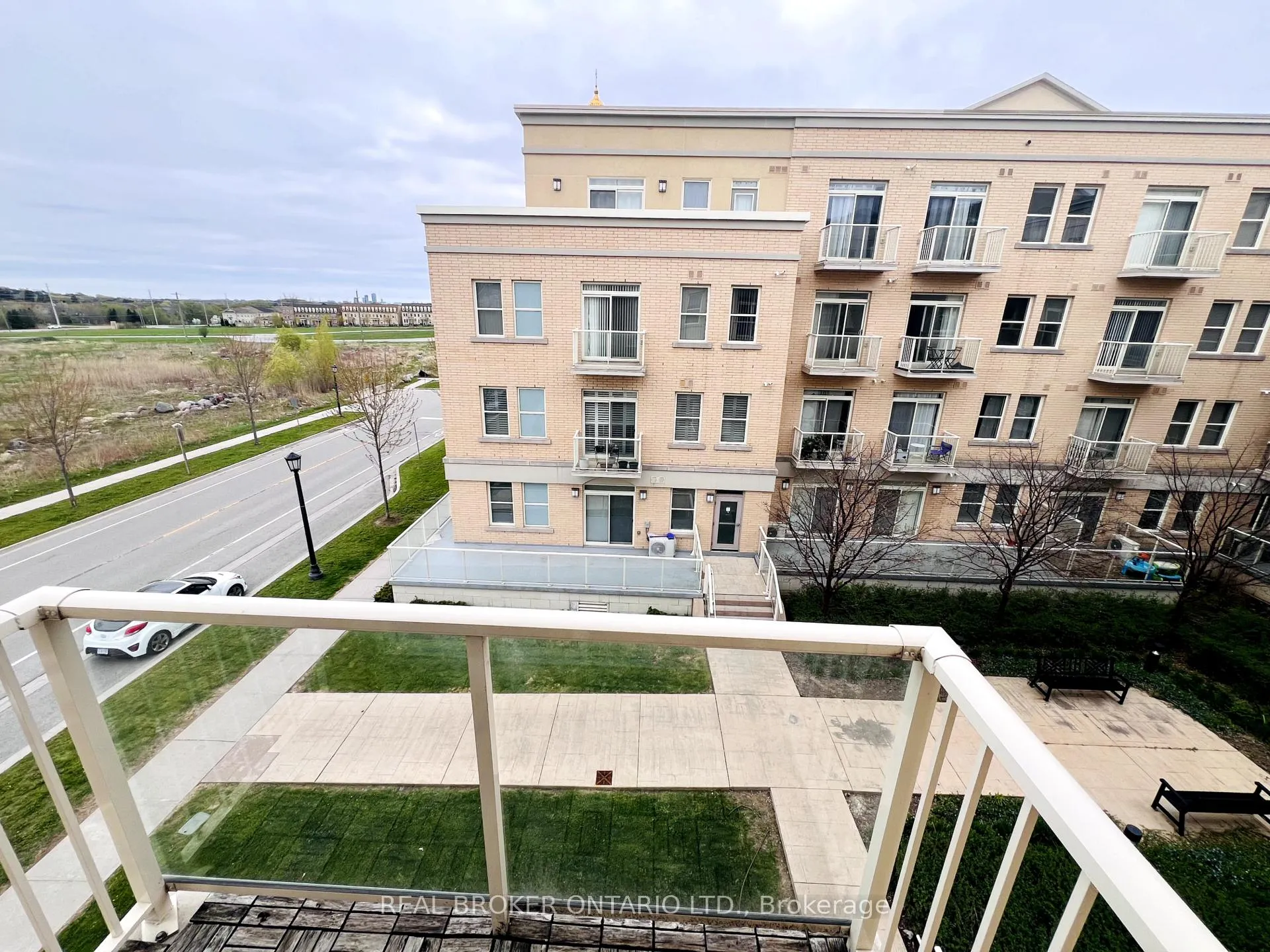 Photo 23 of Unit 347, 28 Prince Regent Street, Markham, Cathedraltown — HOMEH
