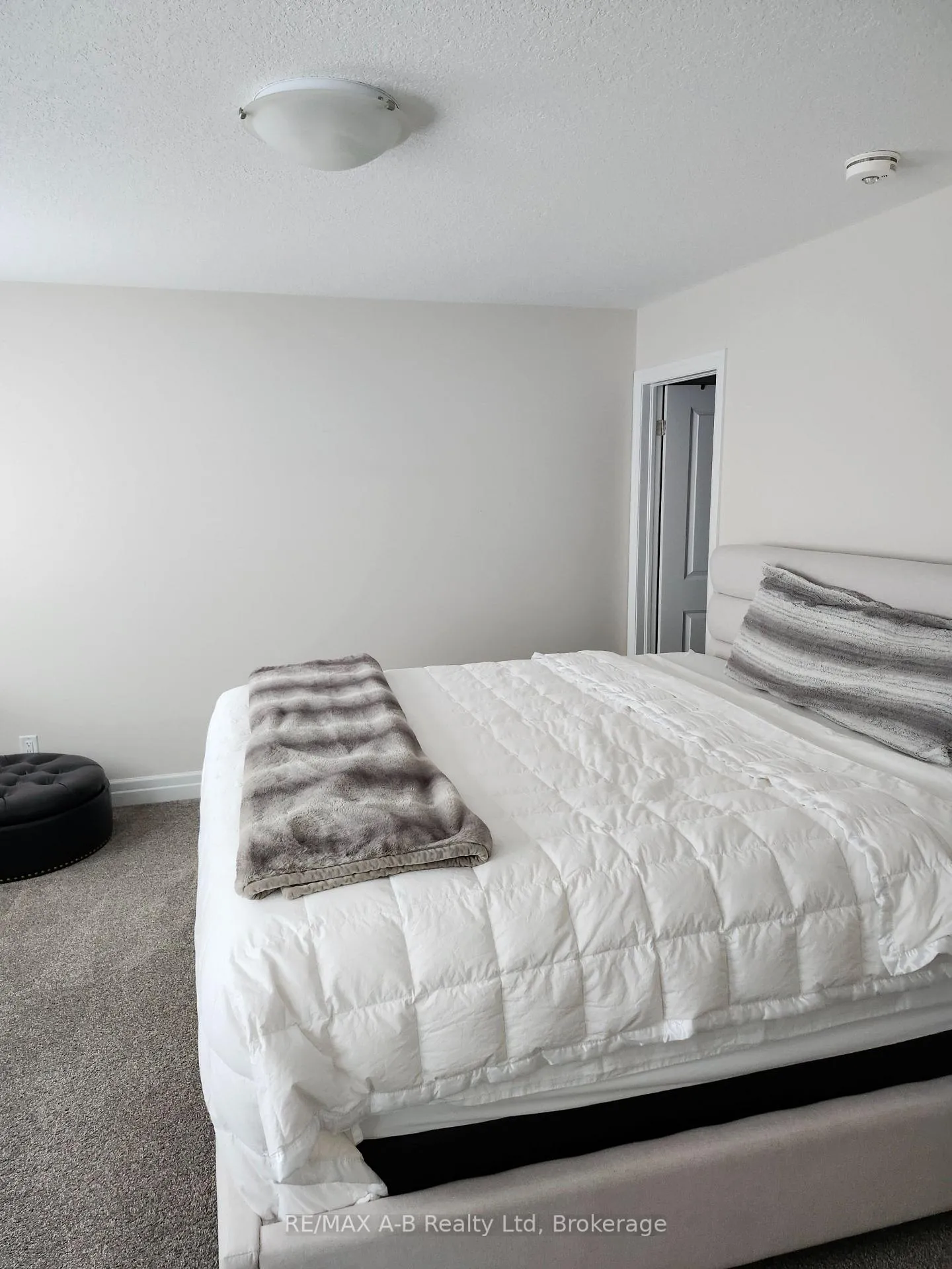 Photo 6 of 201 Bradshaw Drive, Stratford — HOMEH