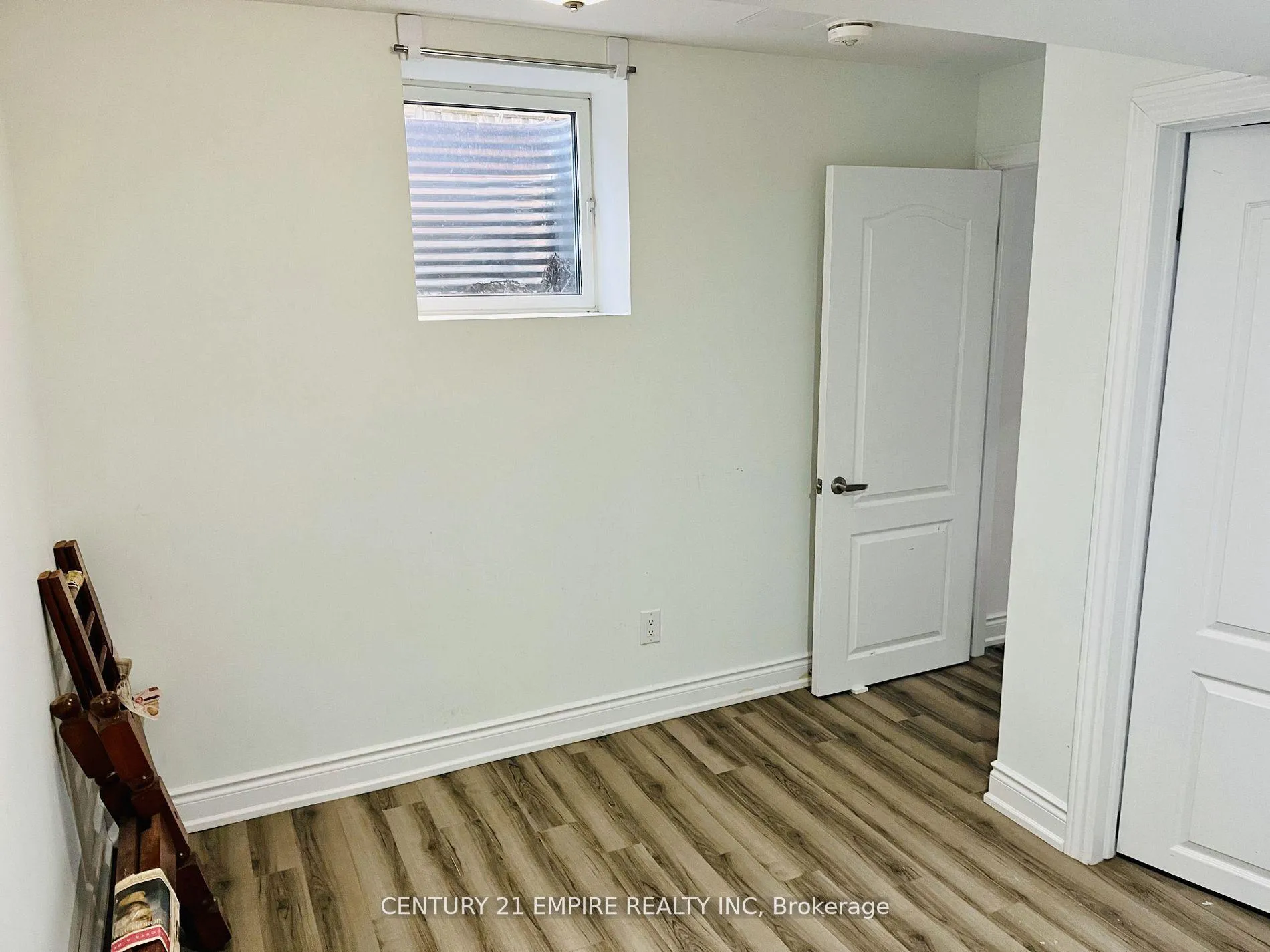 Photo 12 of Unit Bsmt, 162 Decker Hollow Circle, Brampton, Credit Valley — HOMEH