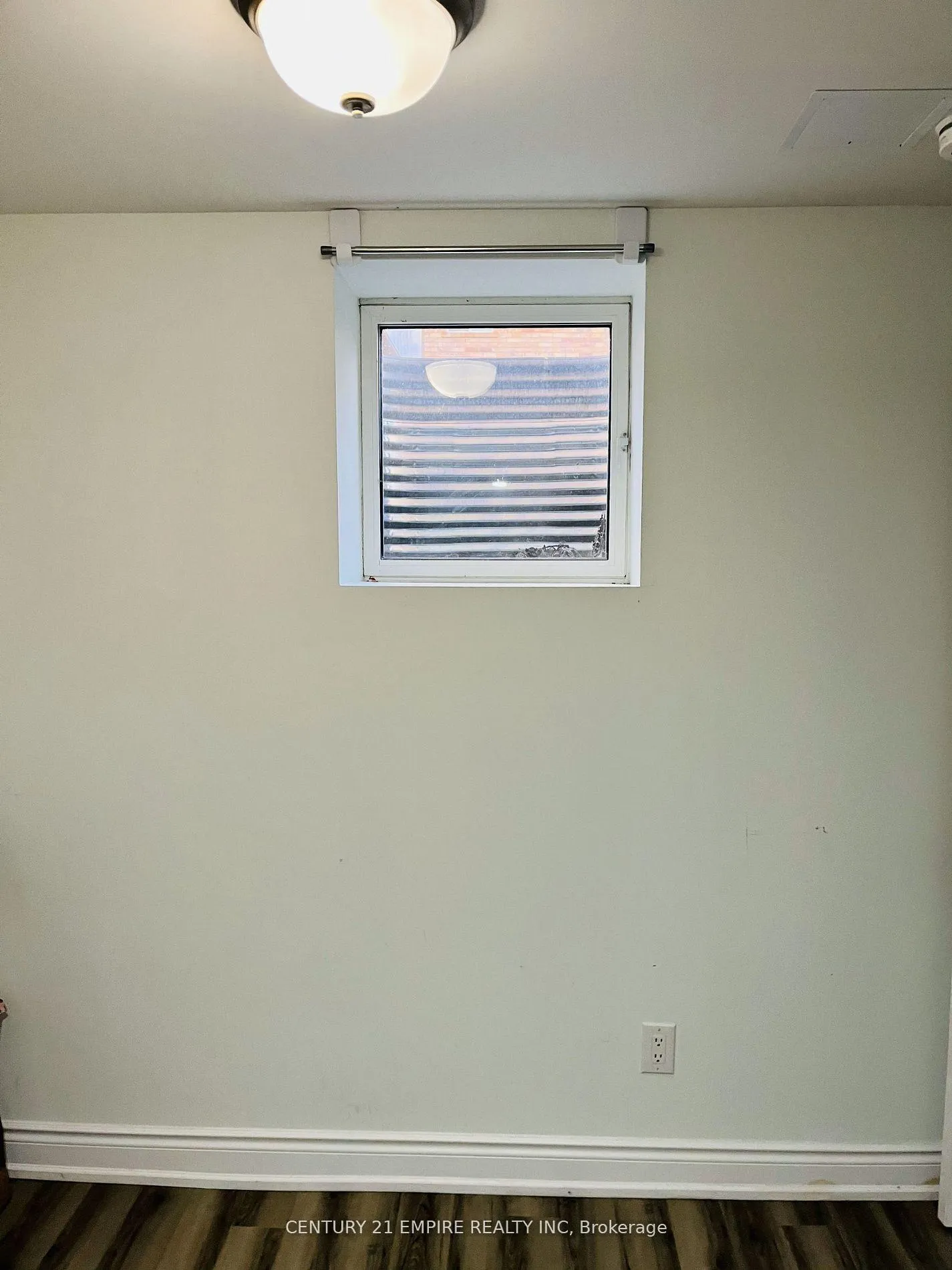 Photo 13 of Unit Bsmt, 162 Decker Hollow Circle, Brampton, Credit Valley — HOMEH