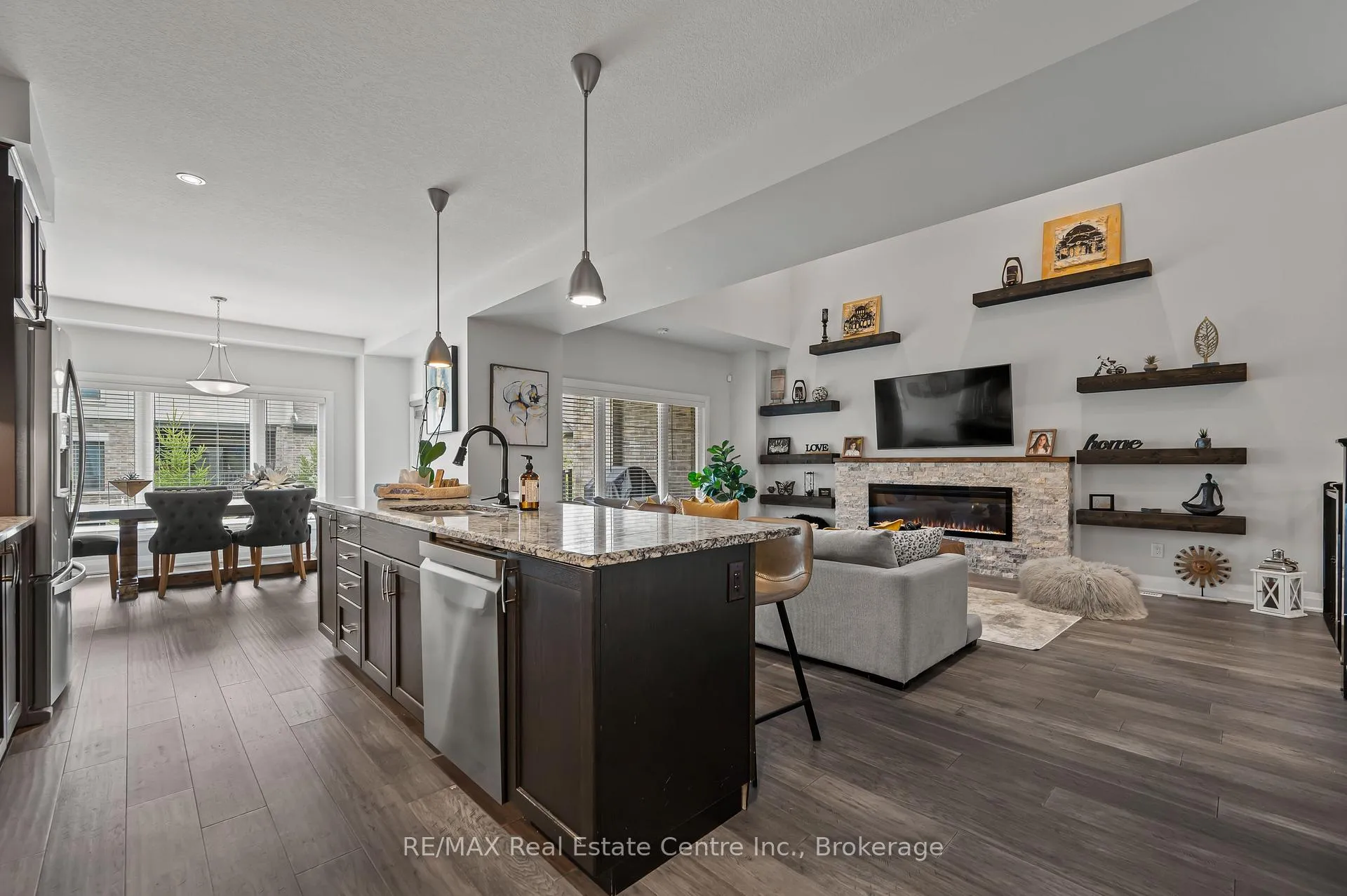 Photo 10 of Unit 21, 271 Grey Silo Road, Waterloo — HOMEH