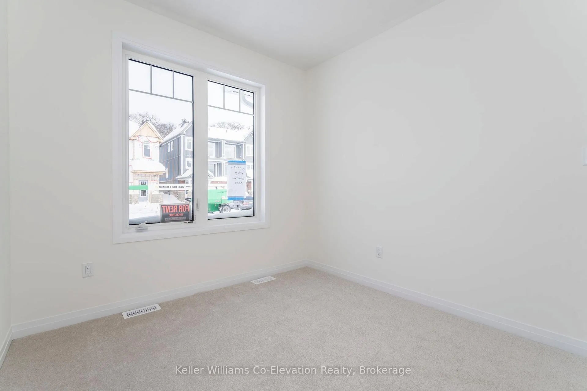 Photo 23 of 547 Hudson Crescent, Midland — HOMEH
