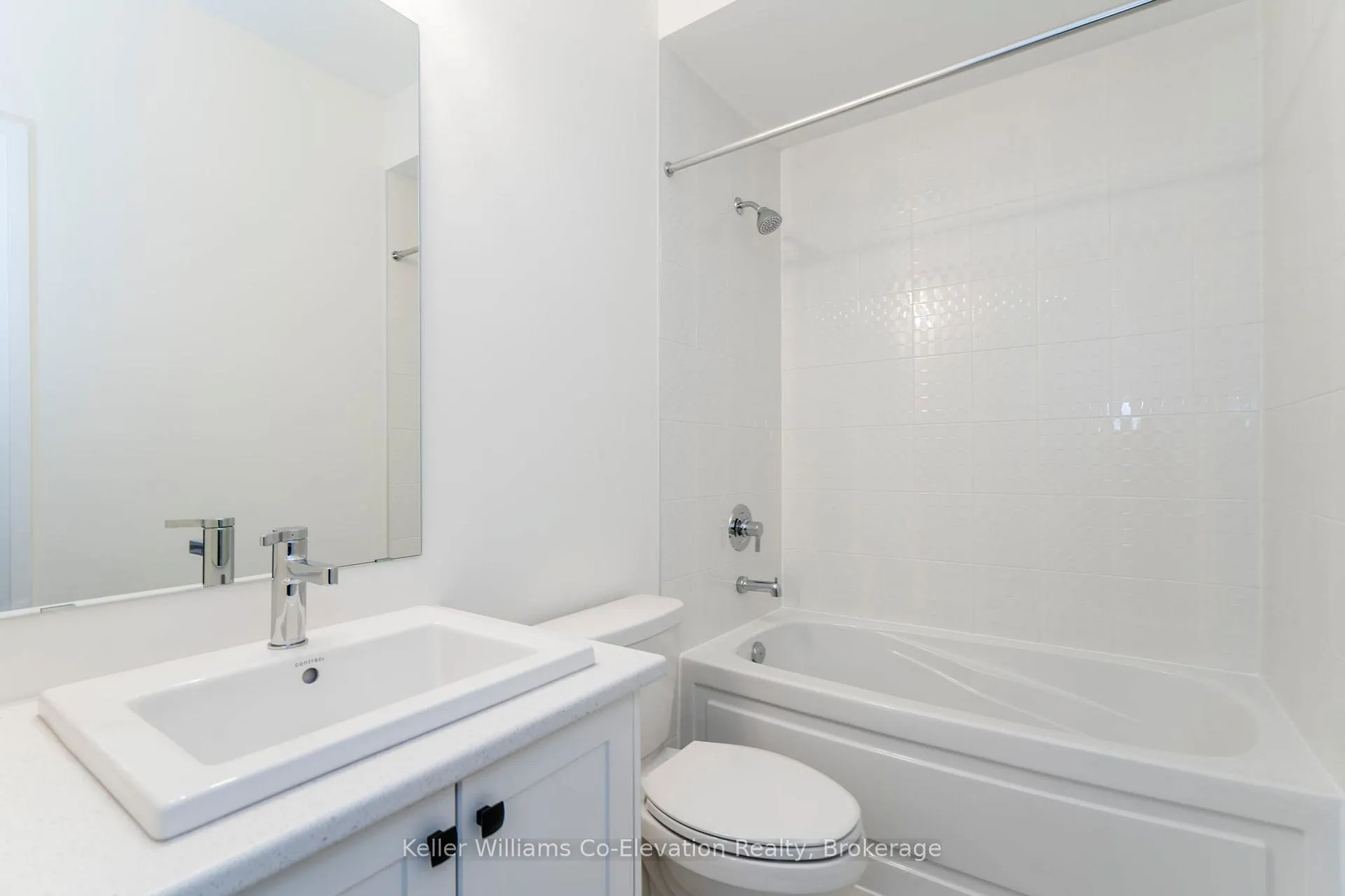 Photo 24 of 547 Hudson Crescent, Midland — HOMEH